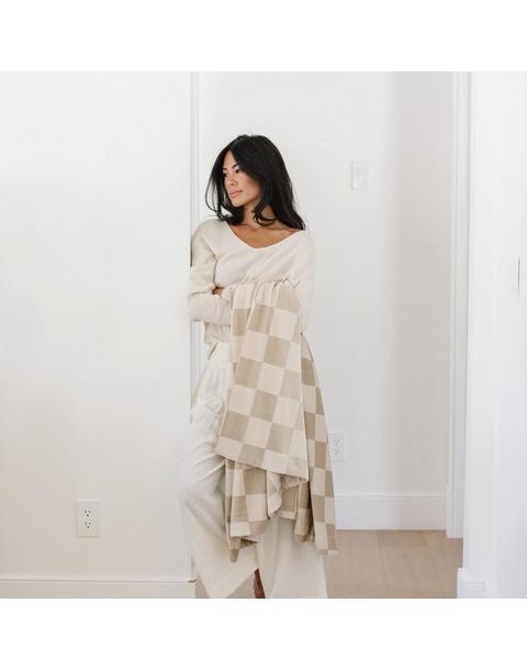 Minky Stretch Blanket in Neutral Checkered