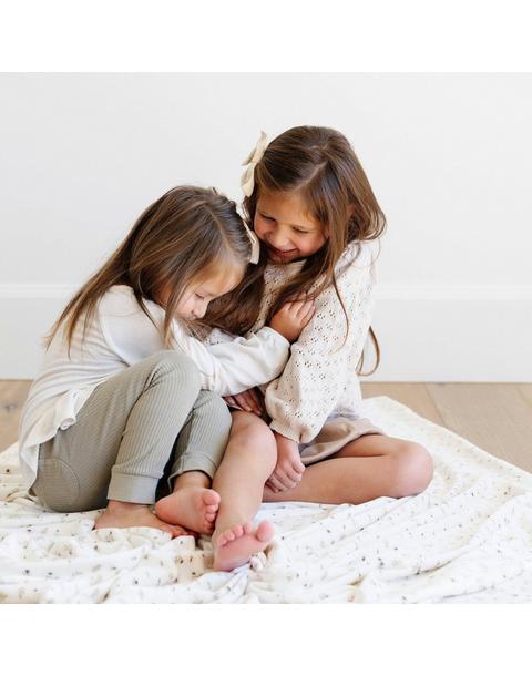 Minky Stretch Blanket in Posy