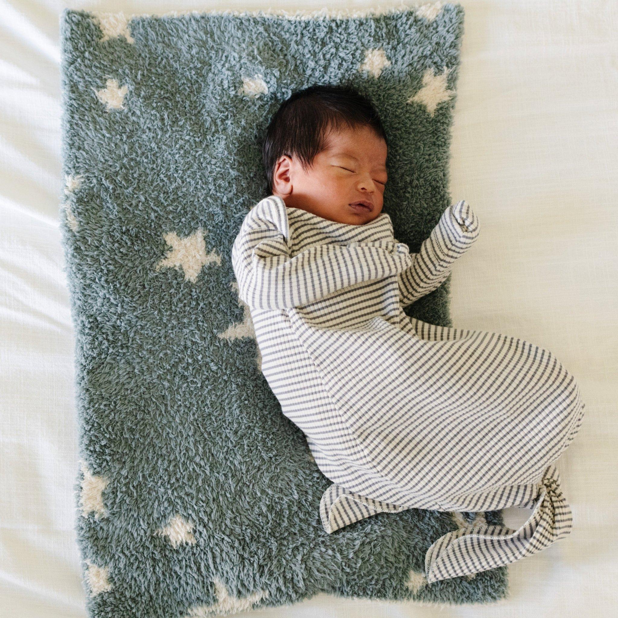Double Layer Bamboni Blanket in Nightfall image number 1