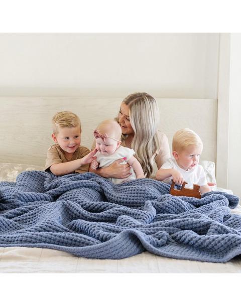 Waffle Knit Blanket in Oxford