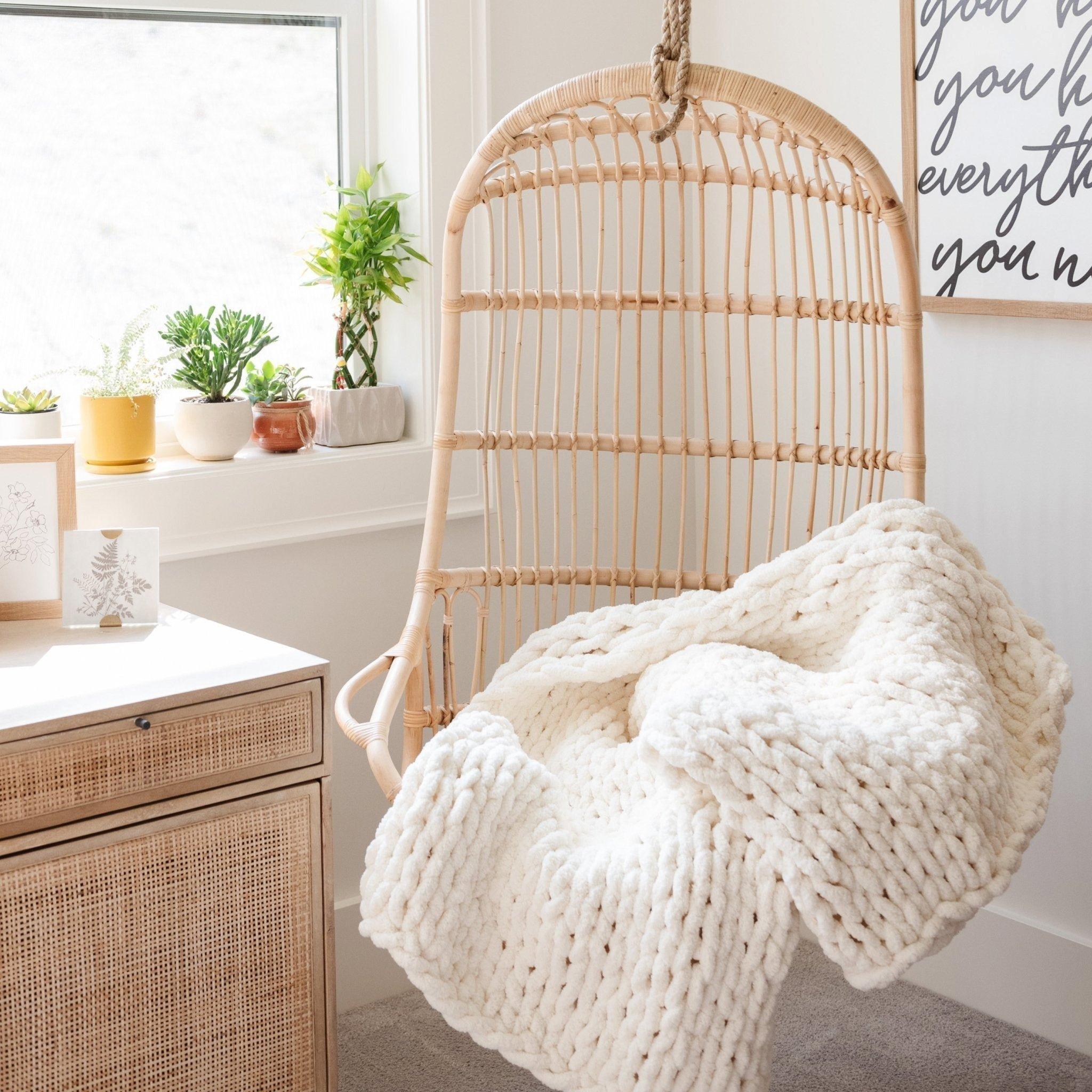 Chunky Knit Large Throw Blanket Coconut Milk
