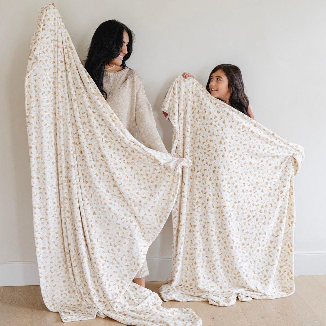 Minky Stretch Blanket in Floral