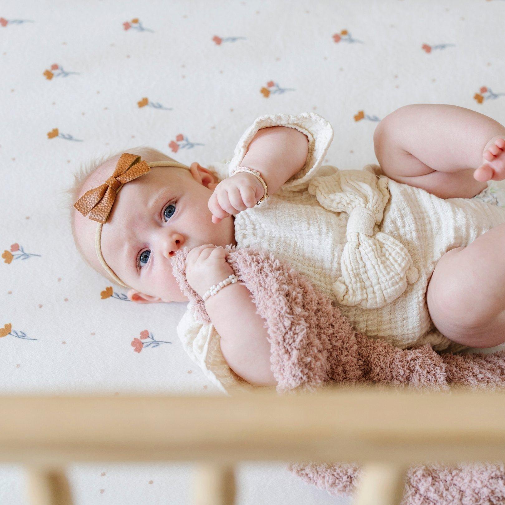 Floral Crib Sheet image number 2