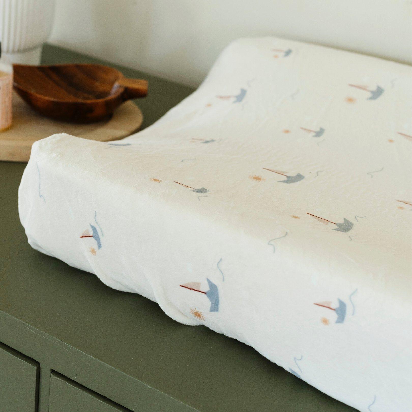 Sail Boat Changing Cover
