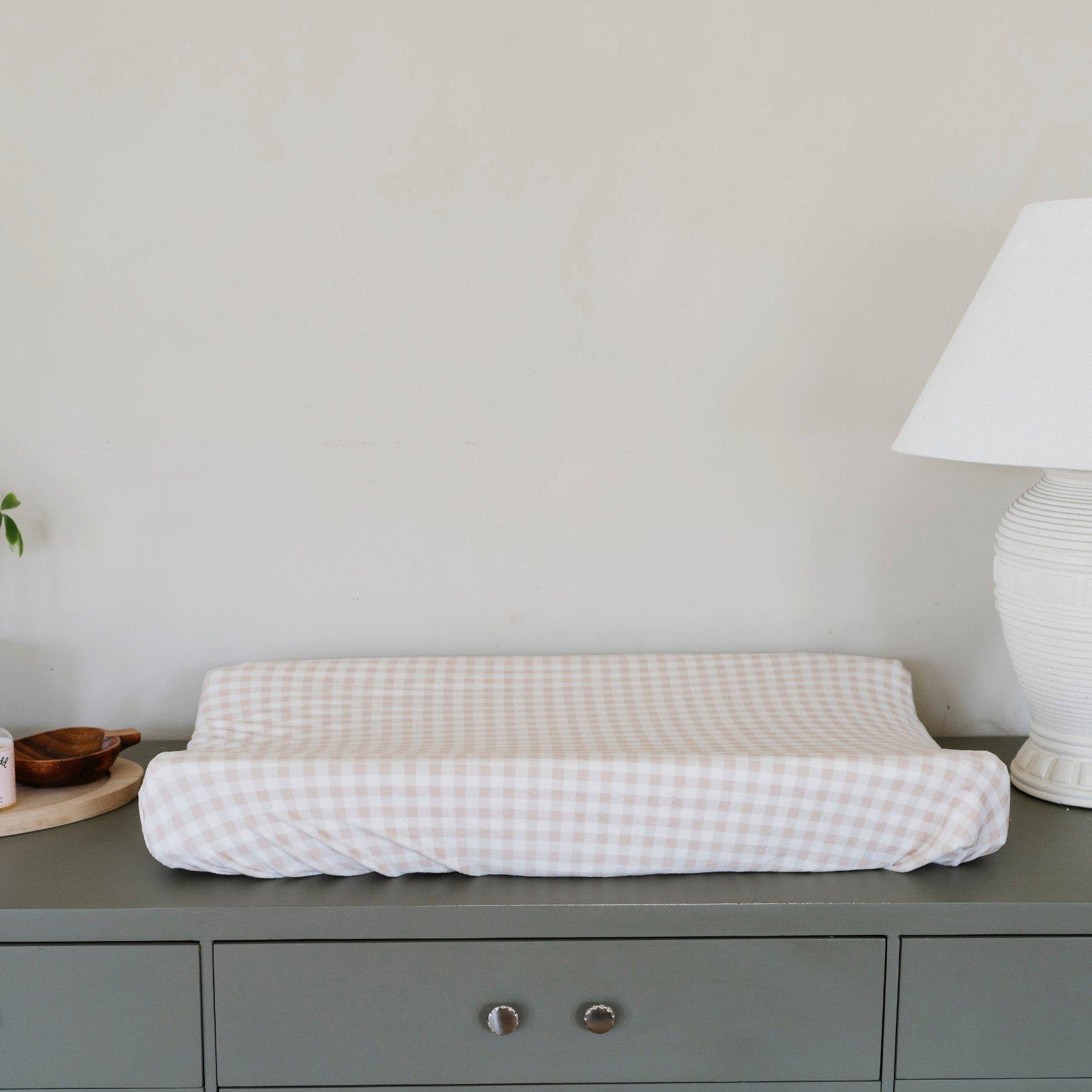 Gingham Changing Cover image number 1