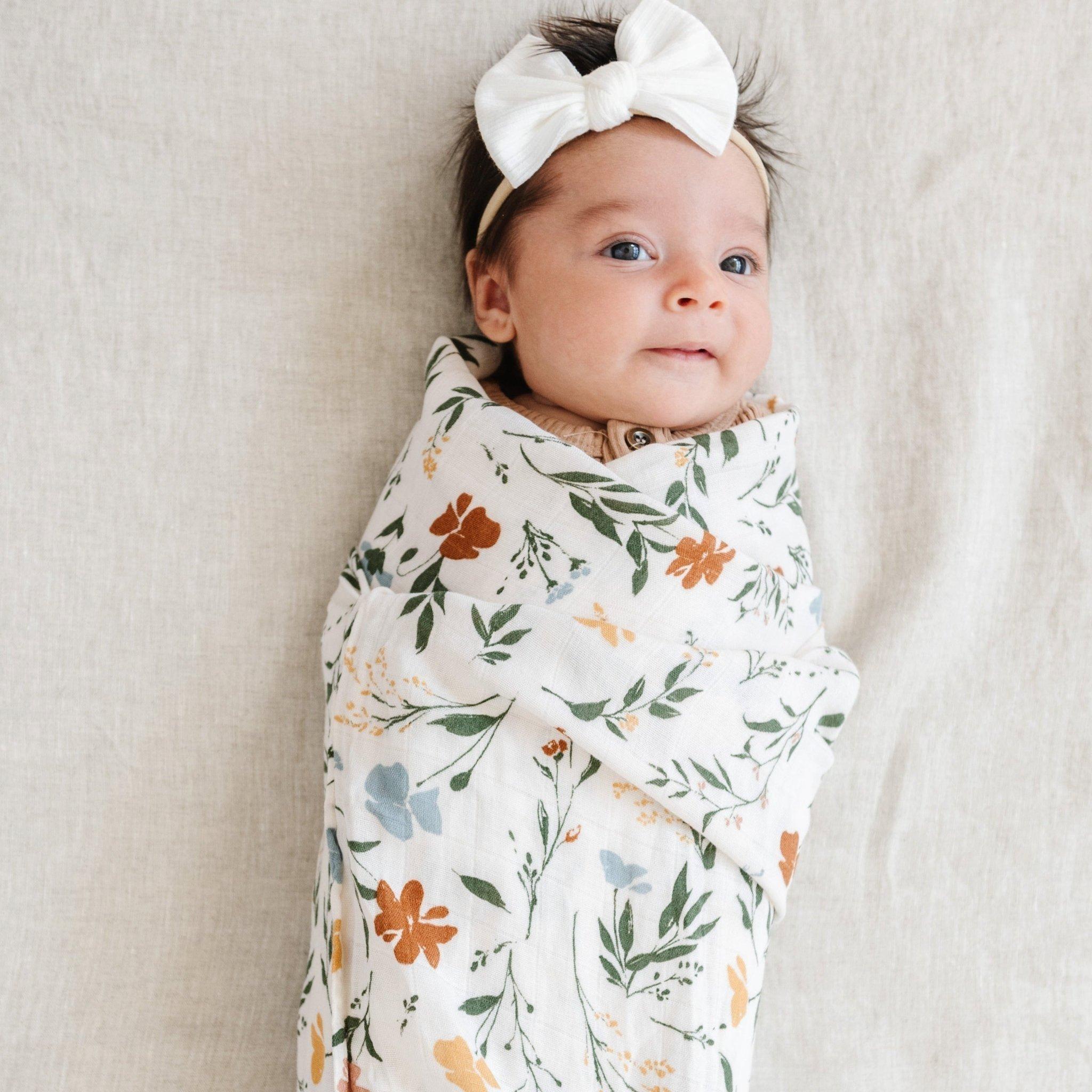 Bamboo Rayon Muslin Swaddle Fleurs image number 1