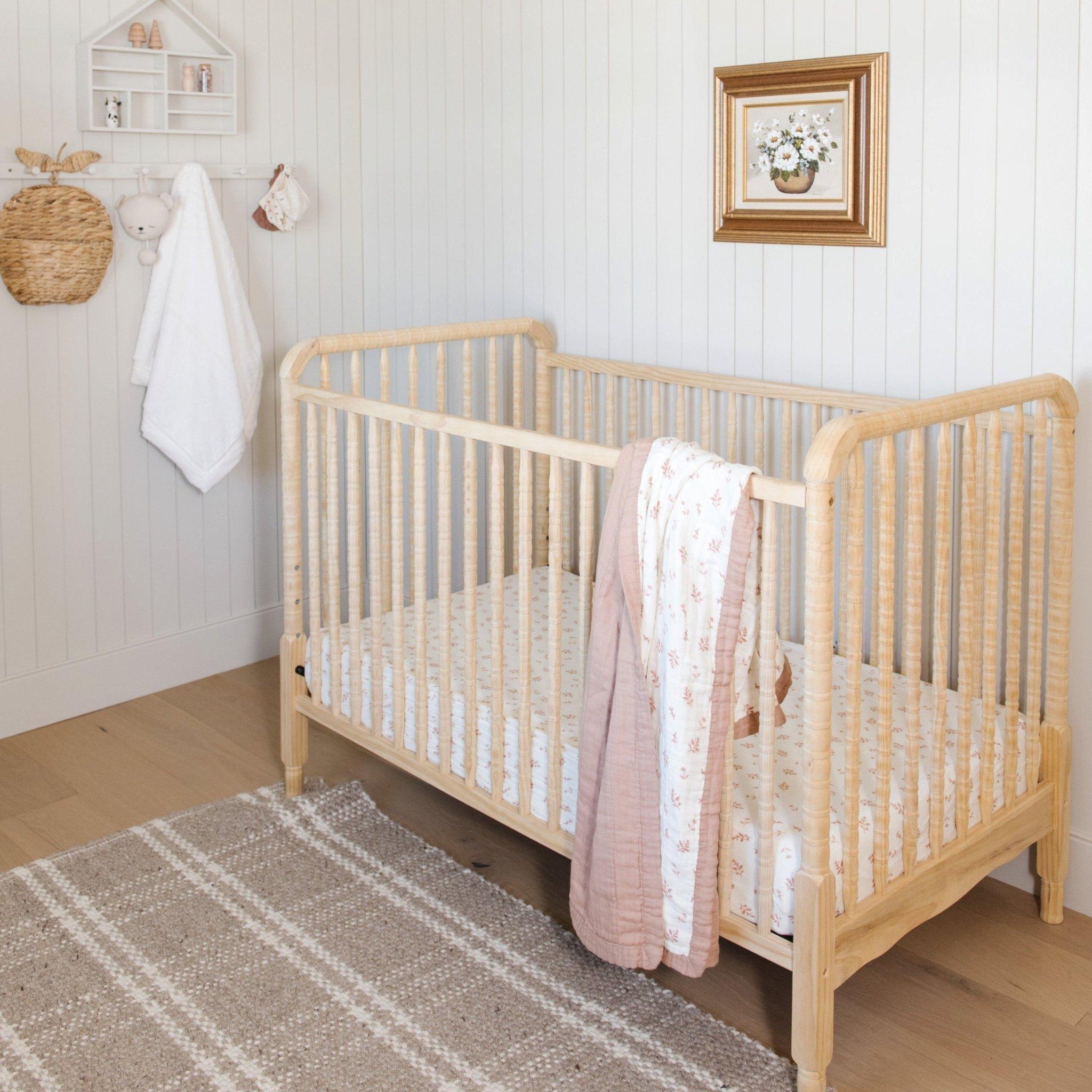 Cotton Muslin Crib Sheet Floret image number 2