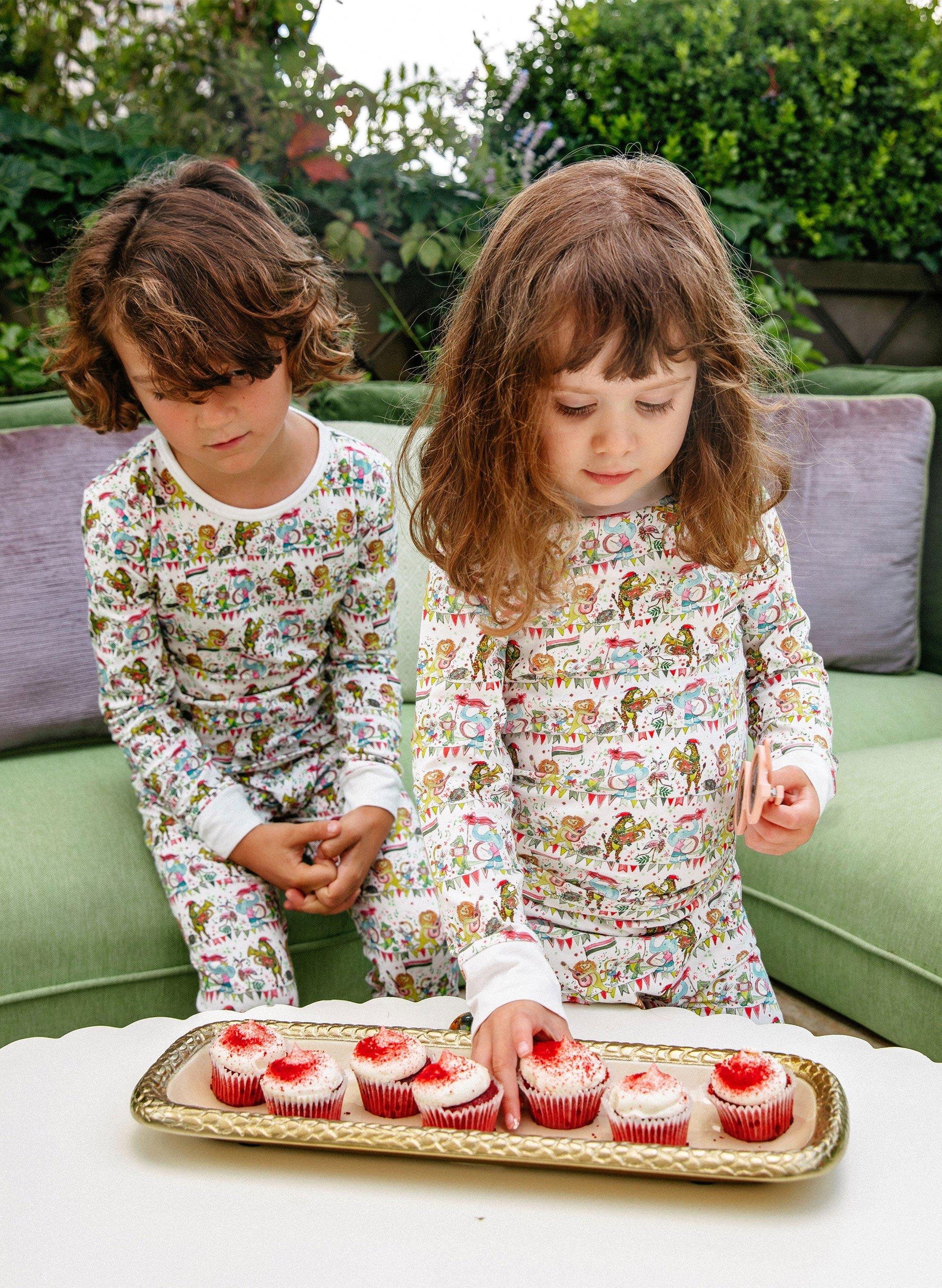 The Two Piece Pajamas-Musical Jubilee image number 3