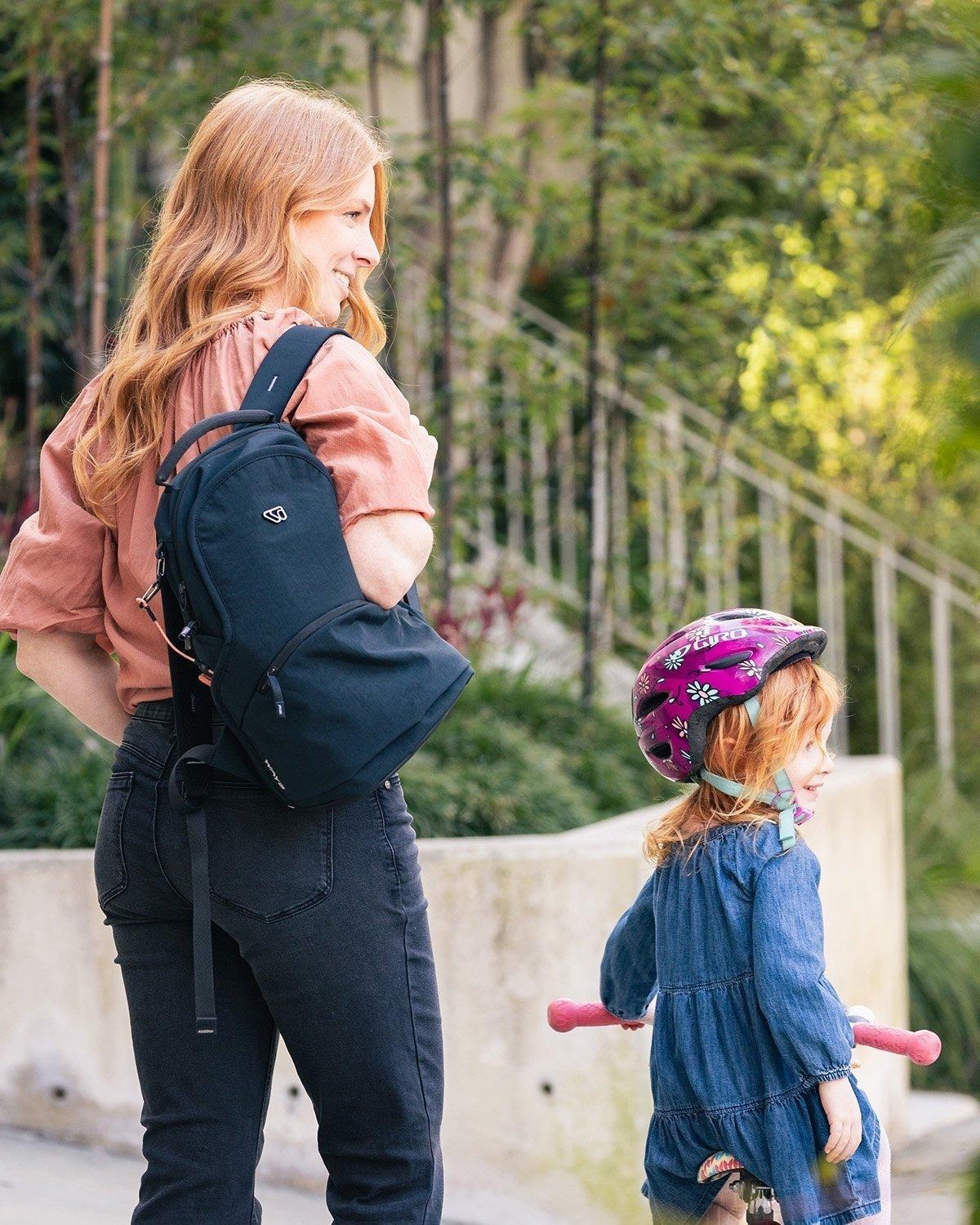Unisex Mini Kids Backpack image number 2
