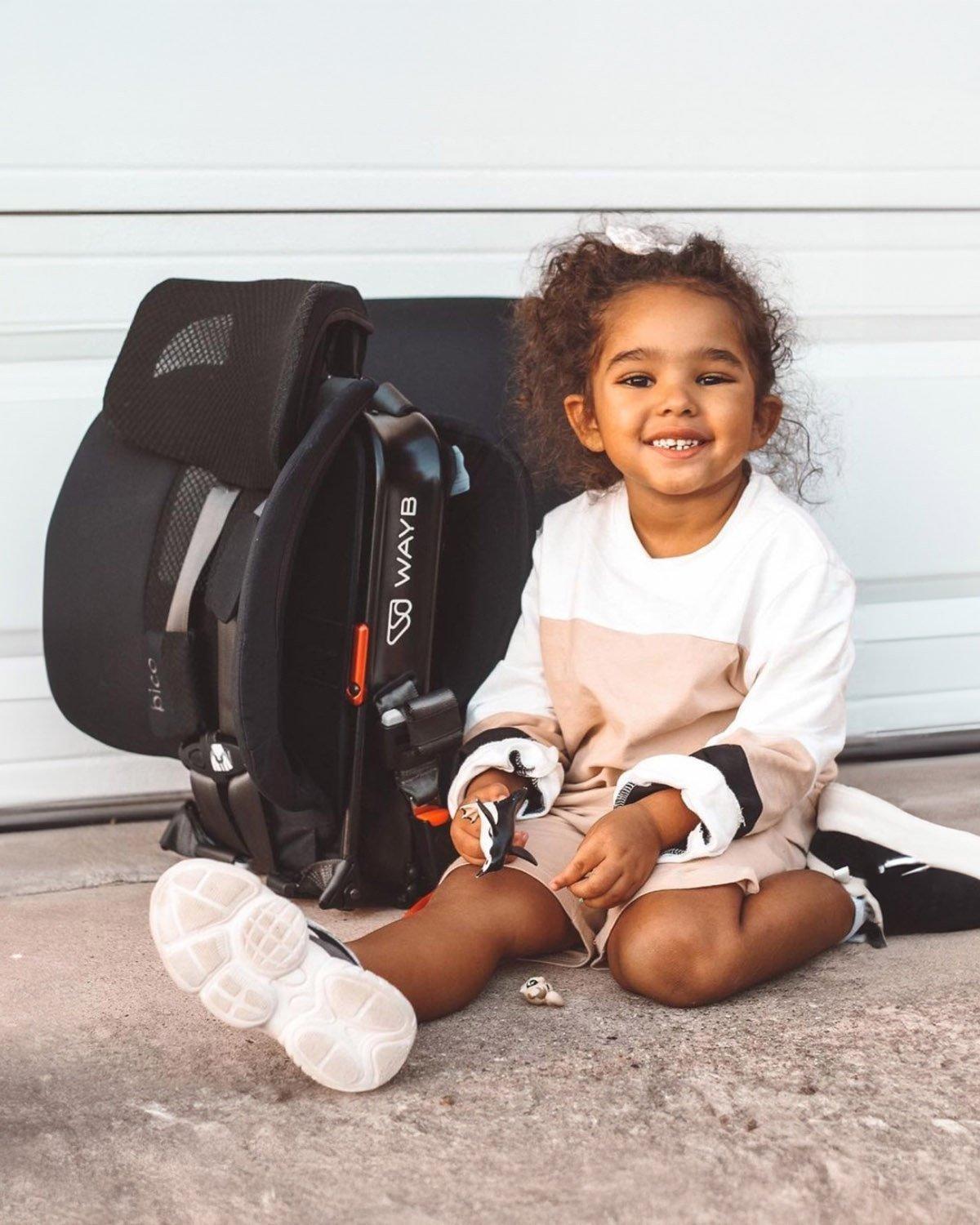 Pico Portable Car Seat image number 4