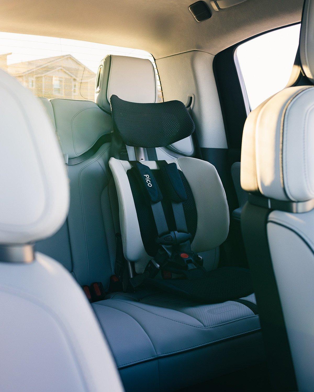 Pico Portable Car Seat image number 4