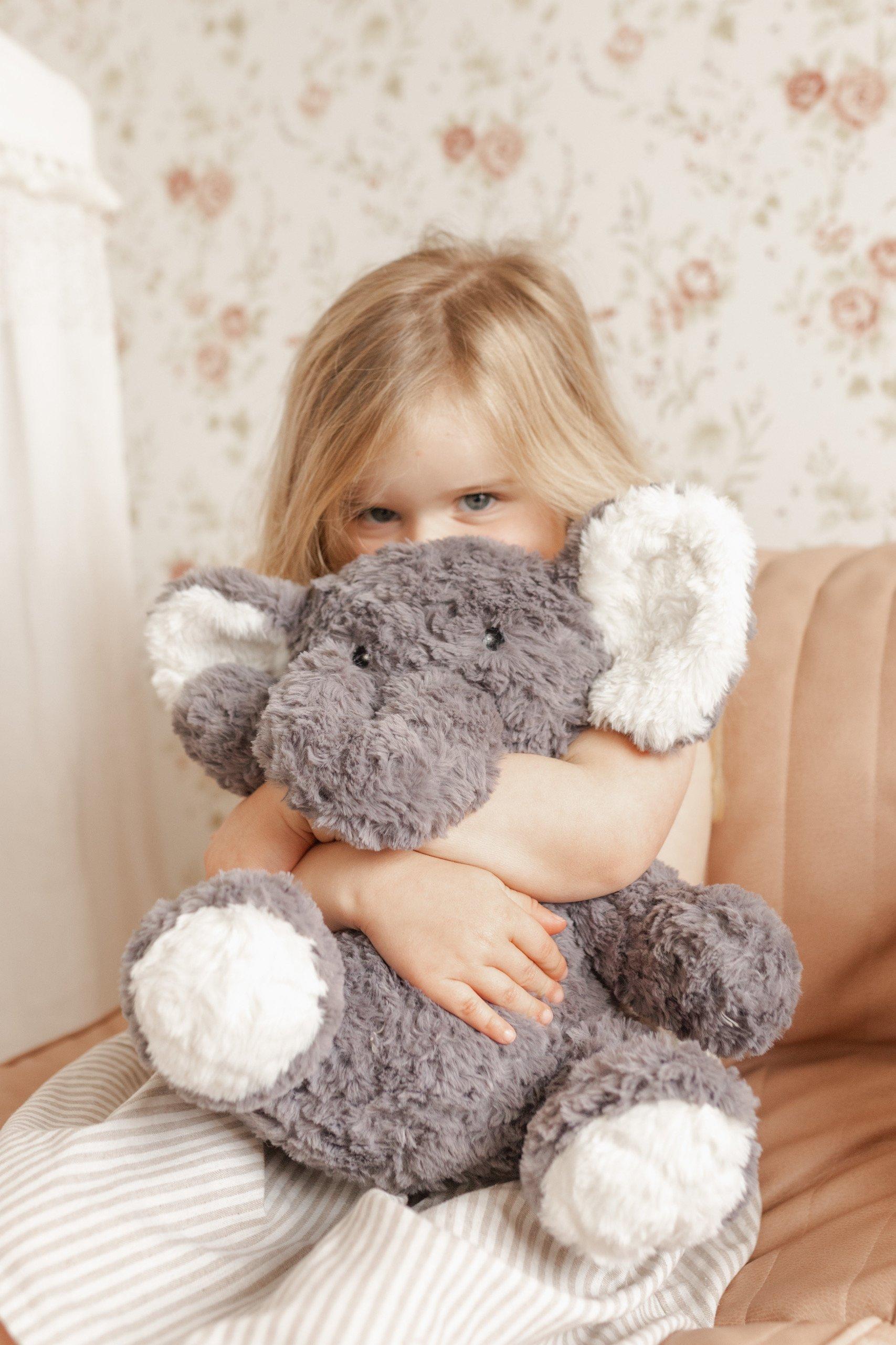 Eleanor the Weighted Elephant  image number 2