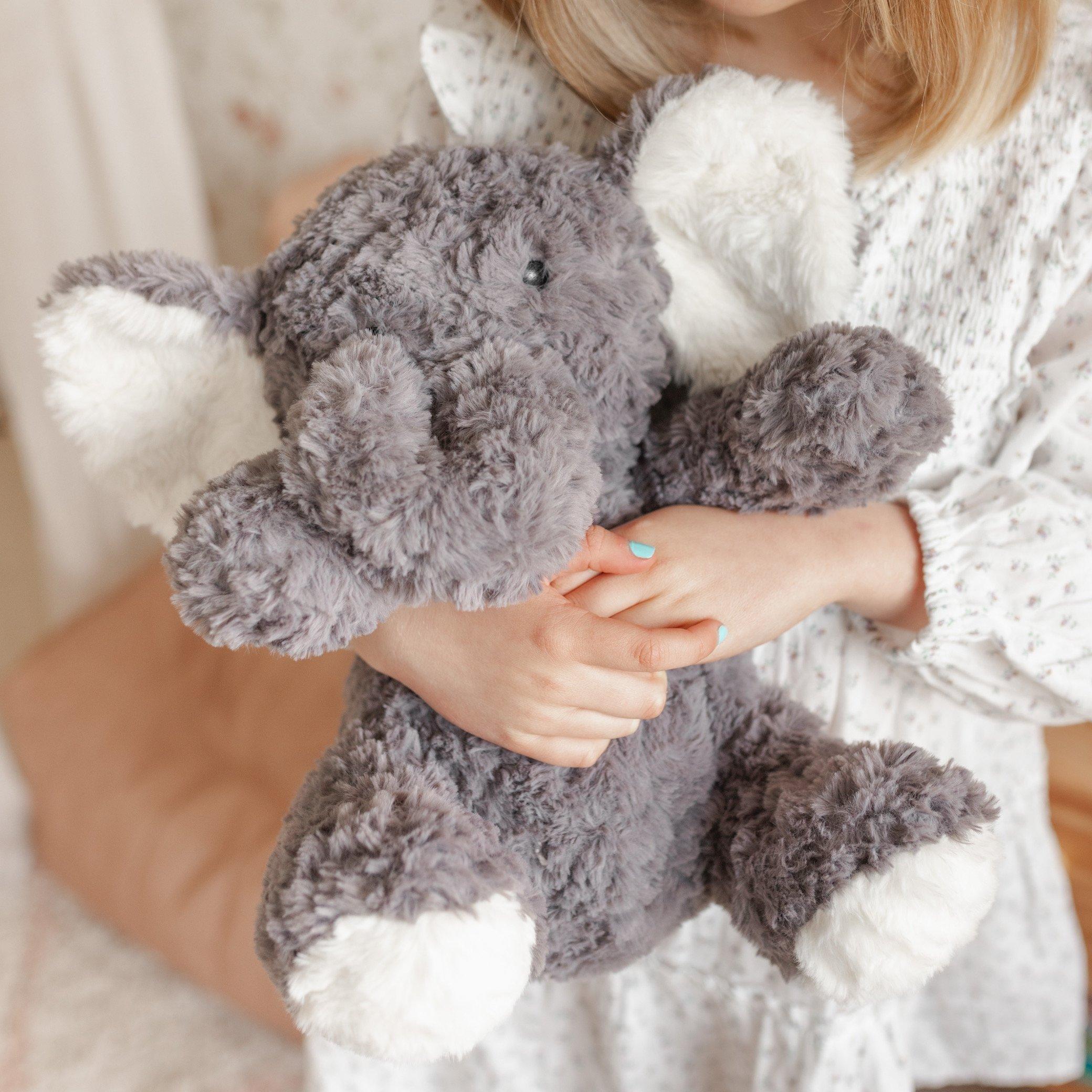 Eleanor the Weighted Elephant  image number 3