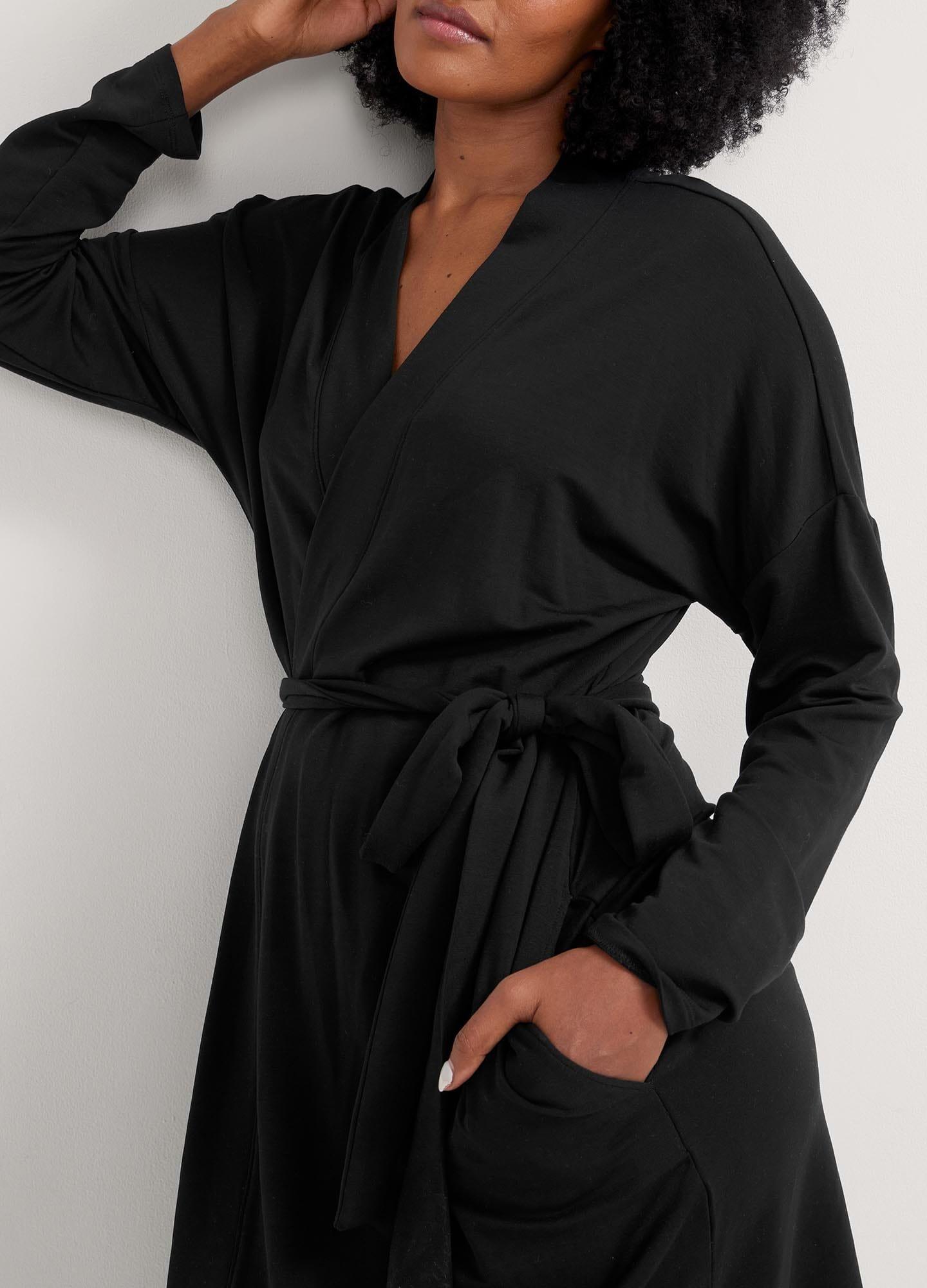 The Robe image number 2