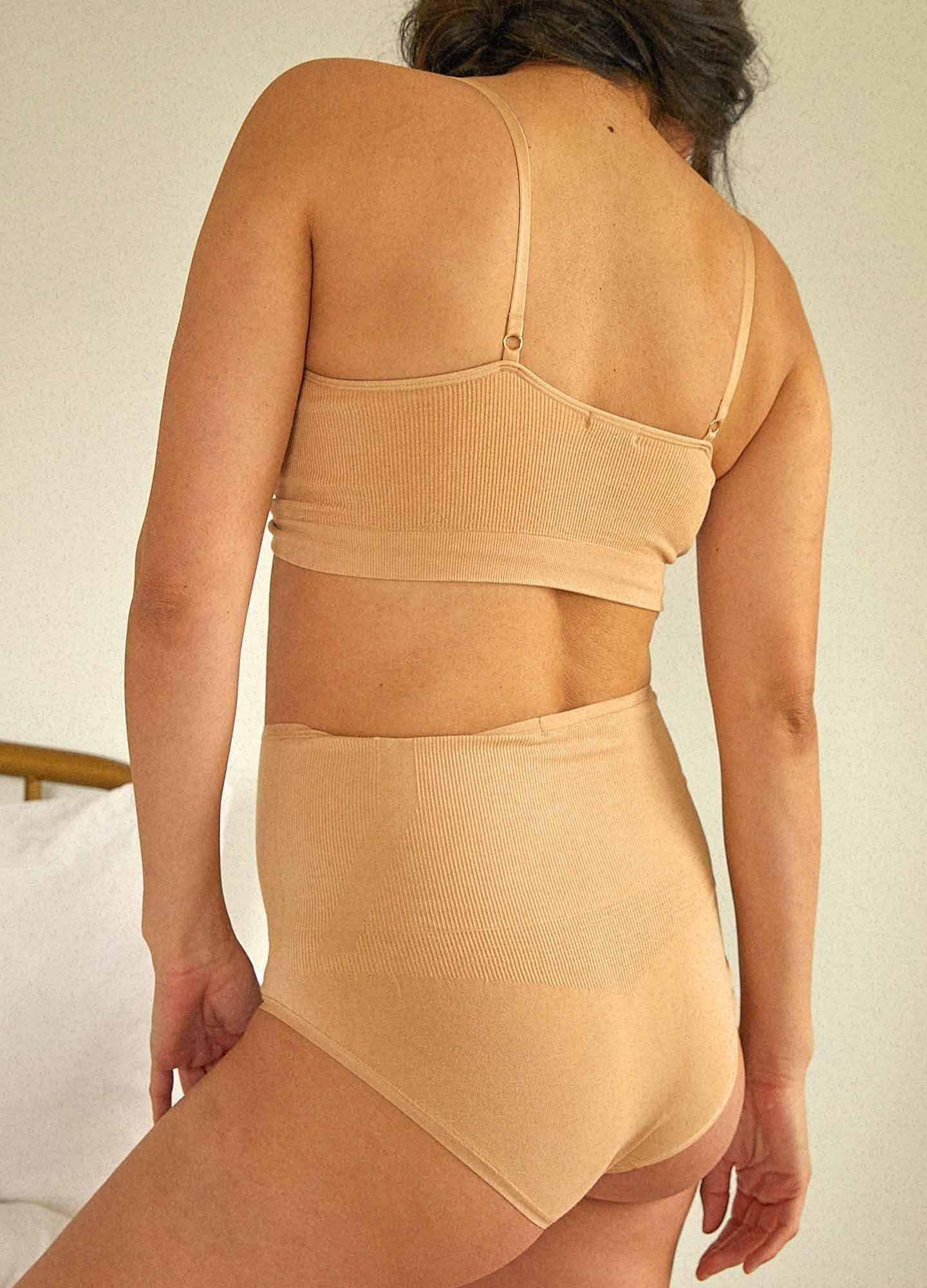The Essential Nursing And Pumping Bra image number 4