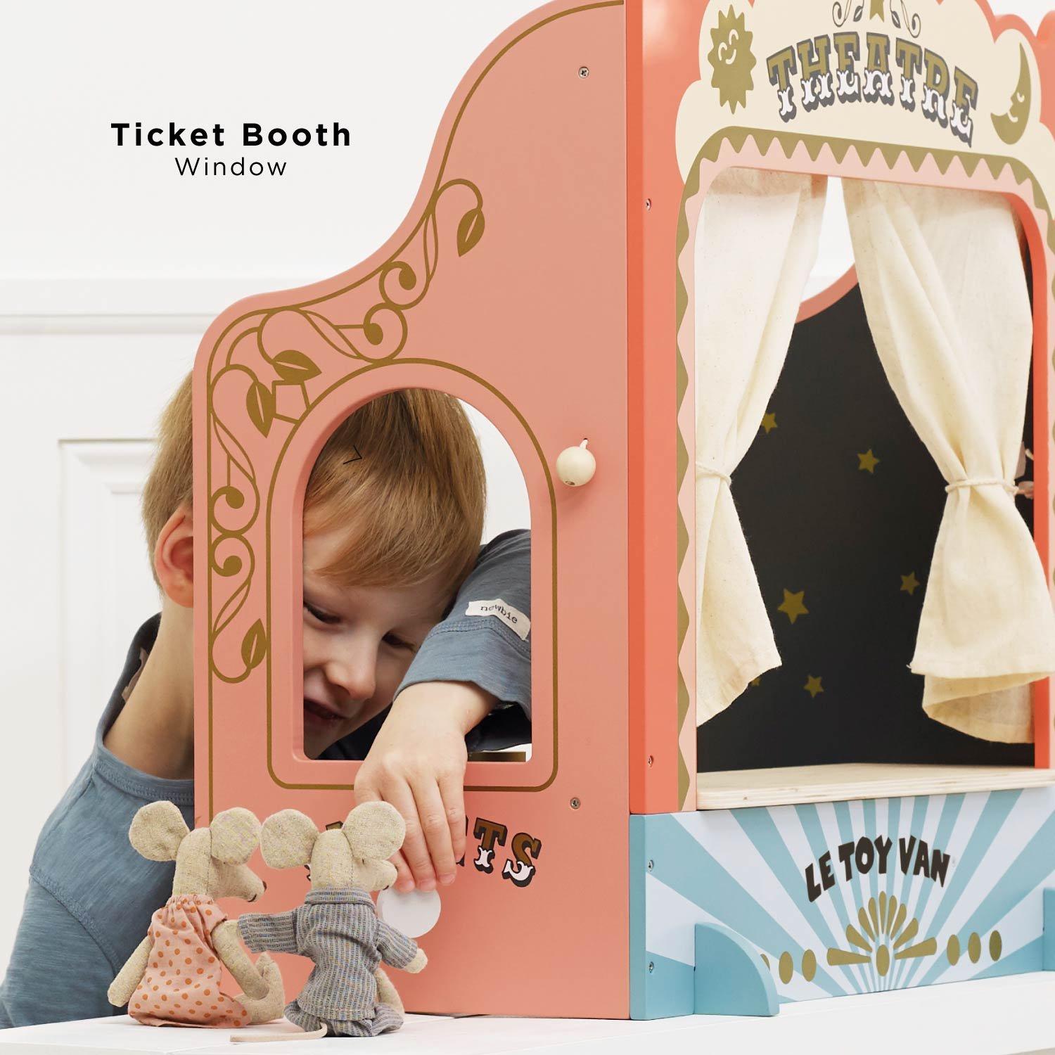 Showtime Theatre image number 2