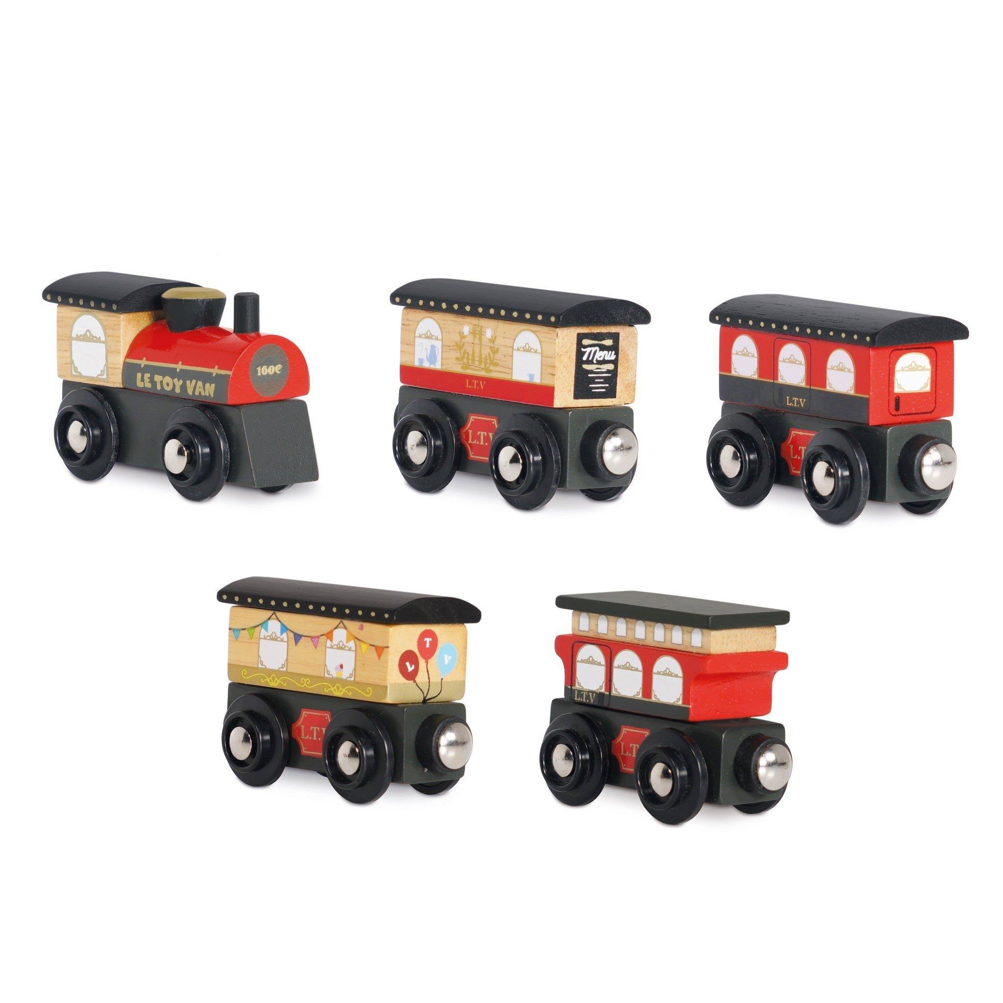 Red Royal Express Train & Carriages