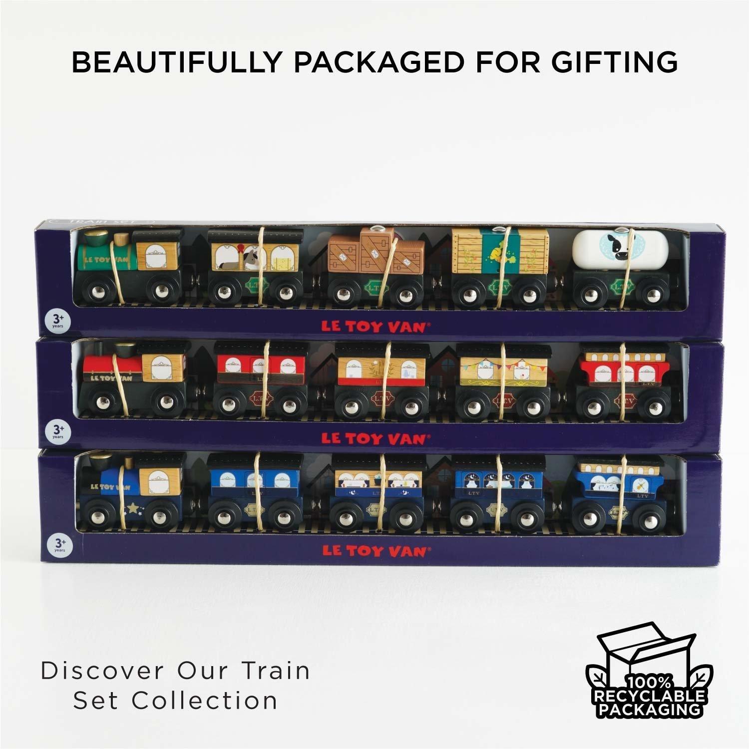 Great Green Train & Goods Wagons image number 4