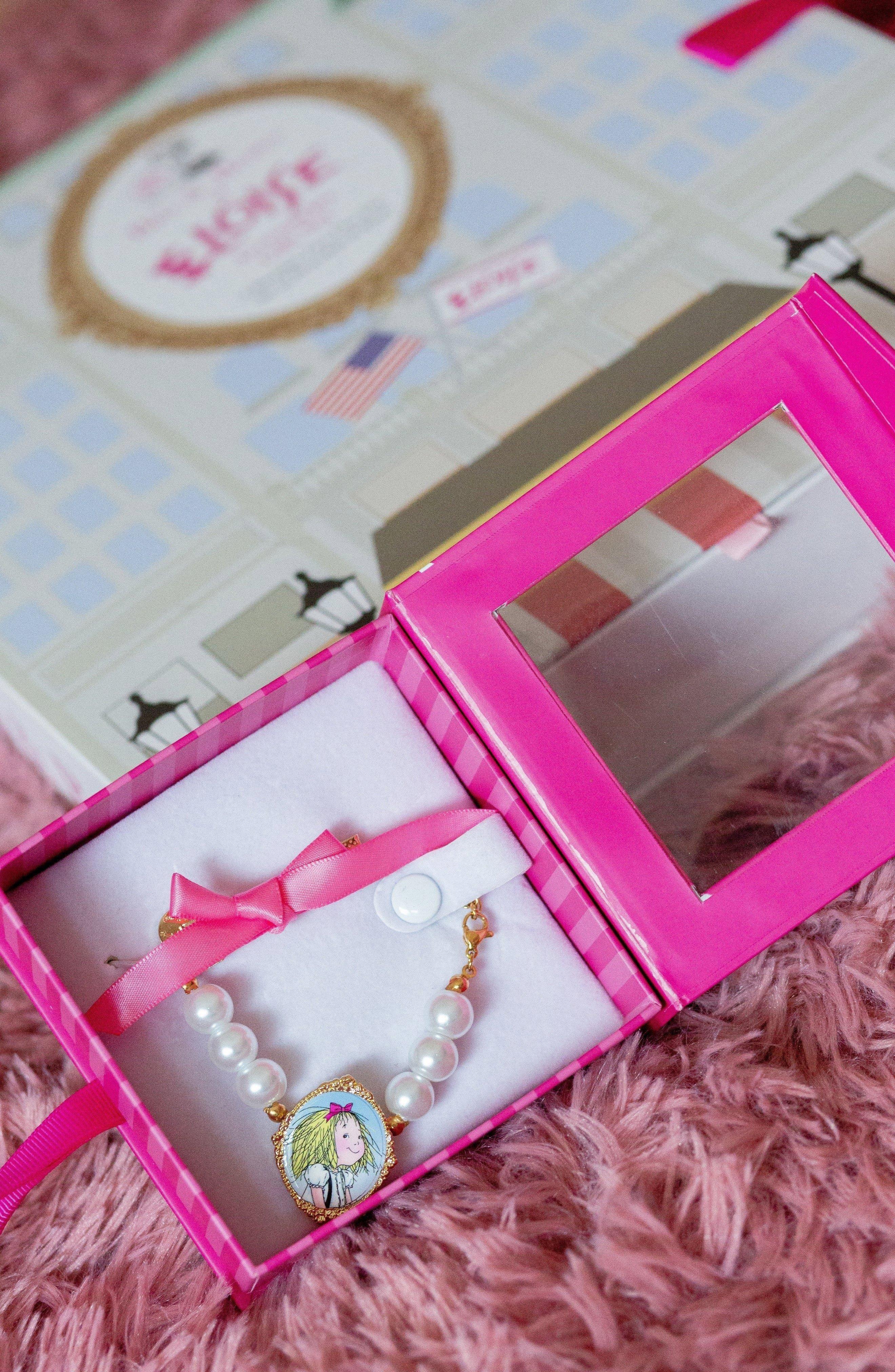 Eloise™ x Bits & Bows Bow Pearls Cameo Bracelet image number 2