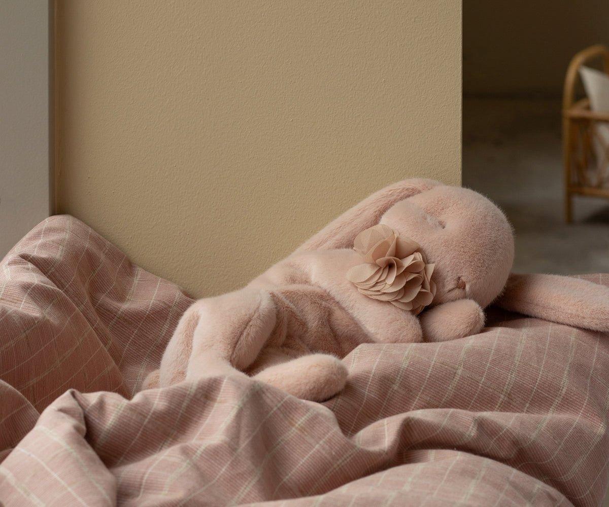 Sleeping bunny plush, Small - Powder image number 1