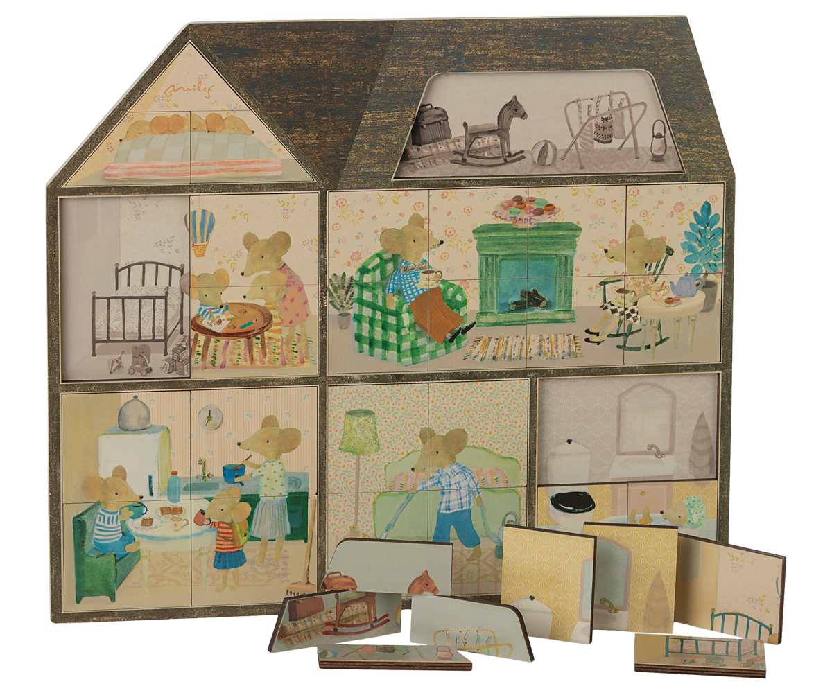 Mouse hole Farmhouse puzzle