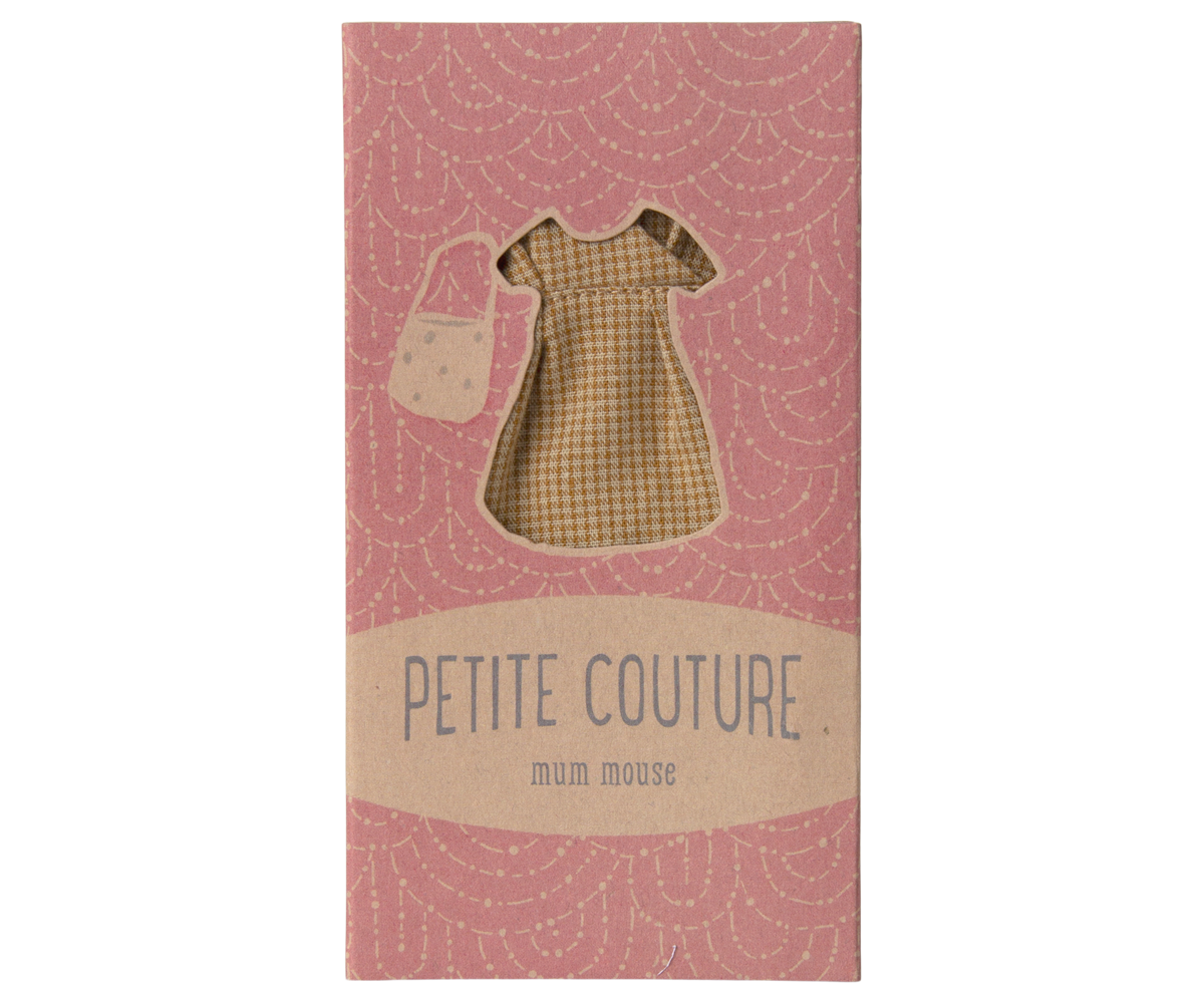 Dress and bag, Mum mouse image number 3