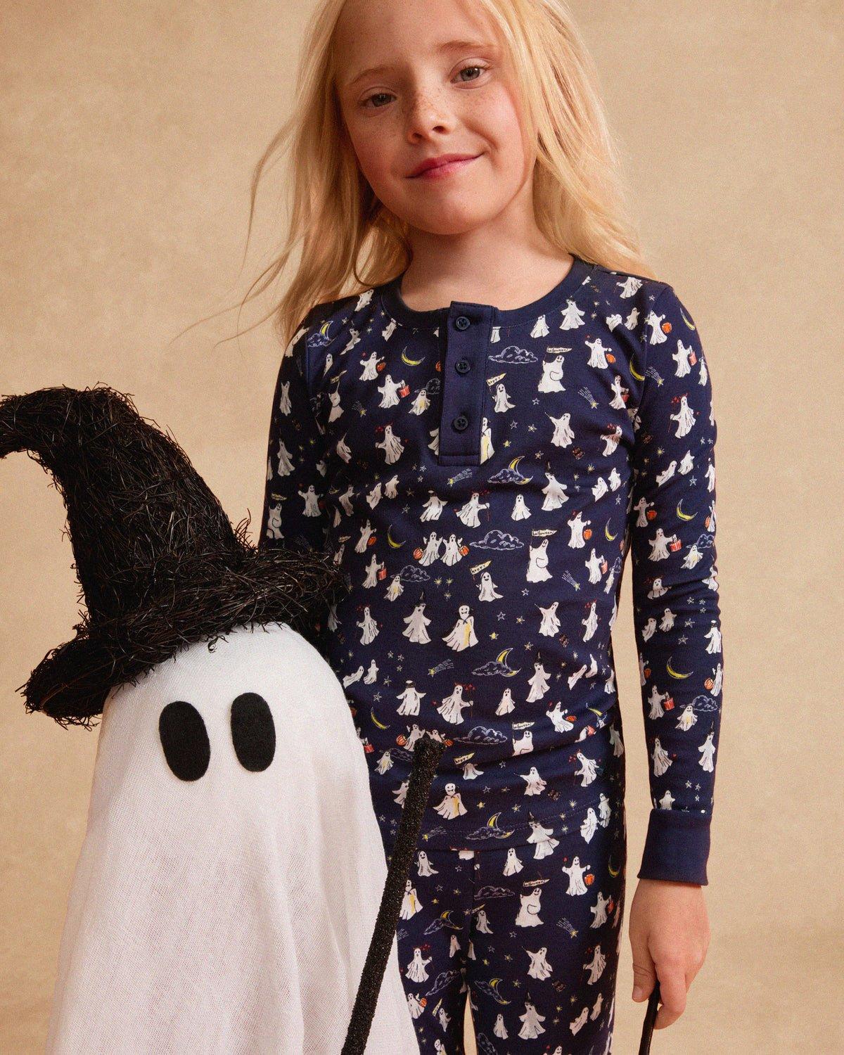 Kids Pima Snug Fit Pajama Set in Spooky Slumber image number 3
