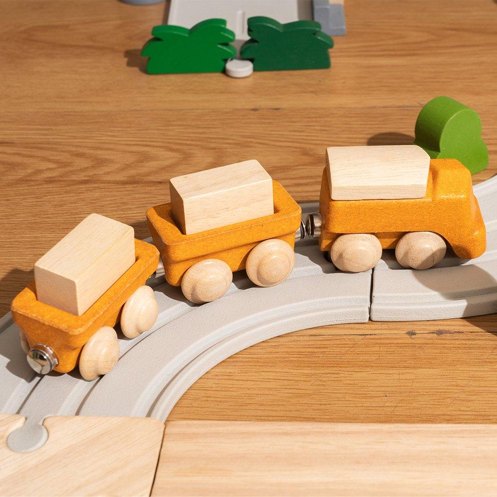 Cargo Train image number 1