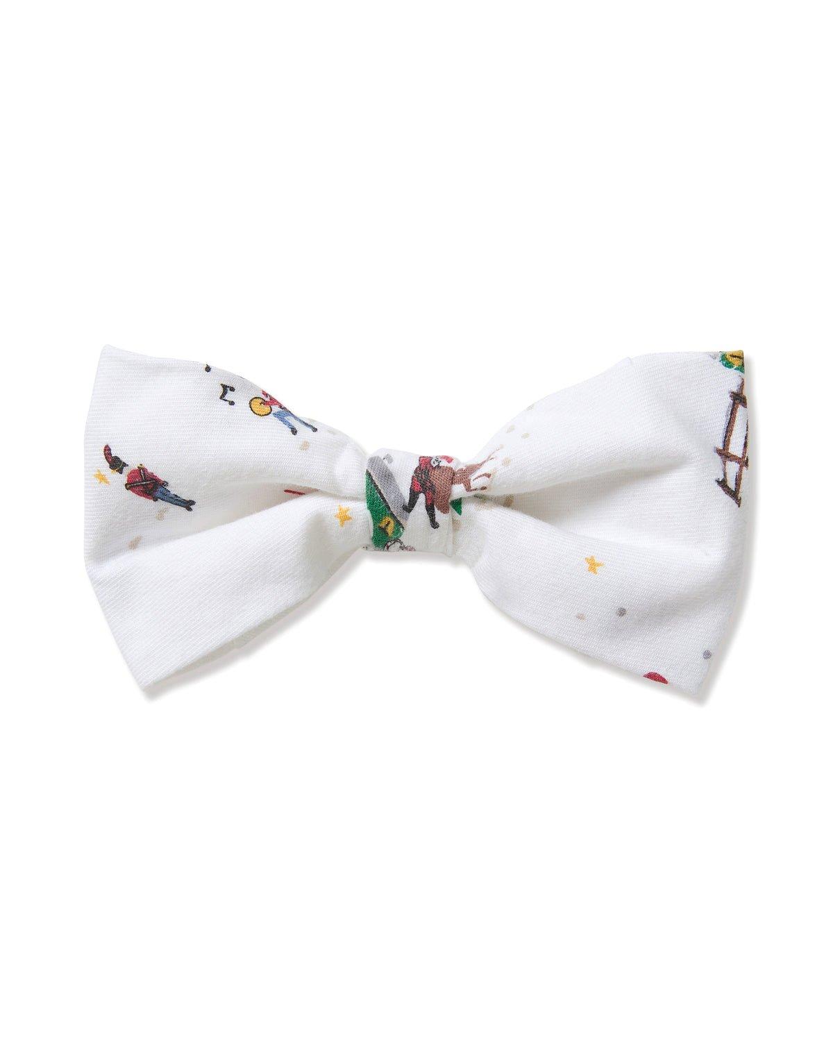 Dog Twill Bow Tie in Holiday Town