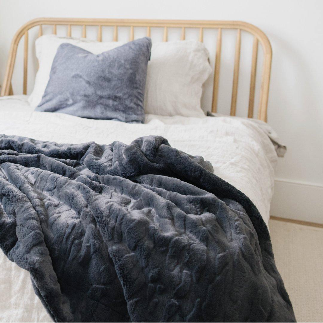 Patterned Faux Fur Throw Blanket in Charcoal image number 1