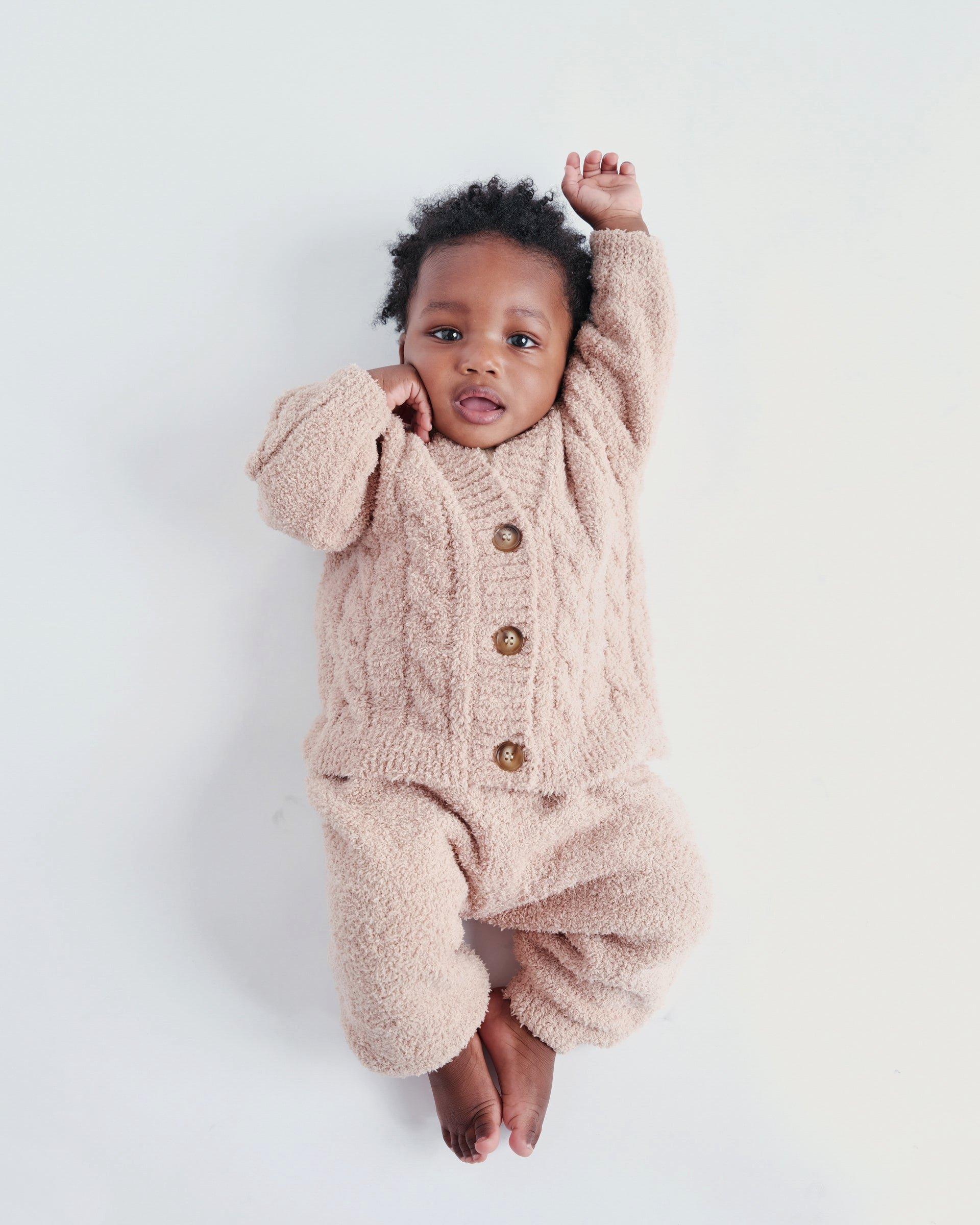Cable Cardigan Fuzzy - Pecan image number 1