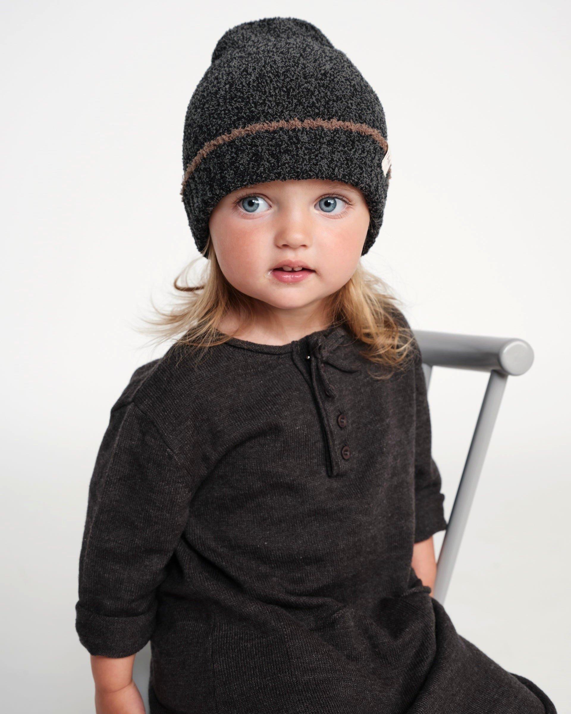 Beanie Fuzzy - Black Melange image number 2