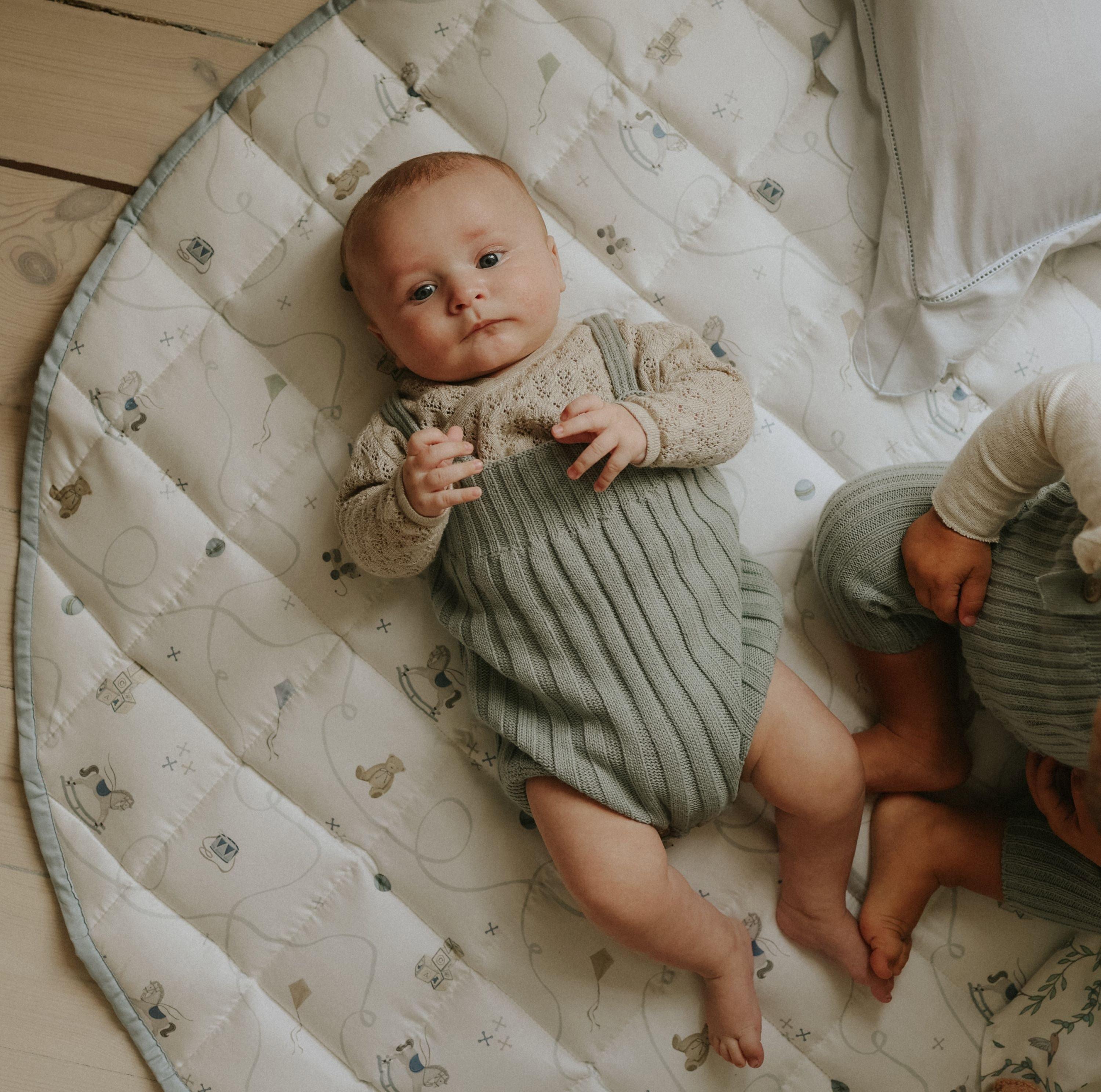 Little Toy Chest Playmat - Ivory