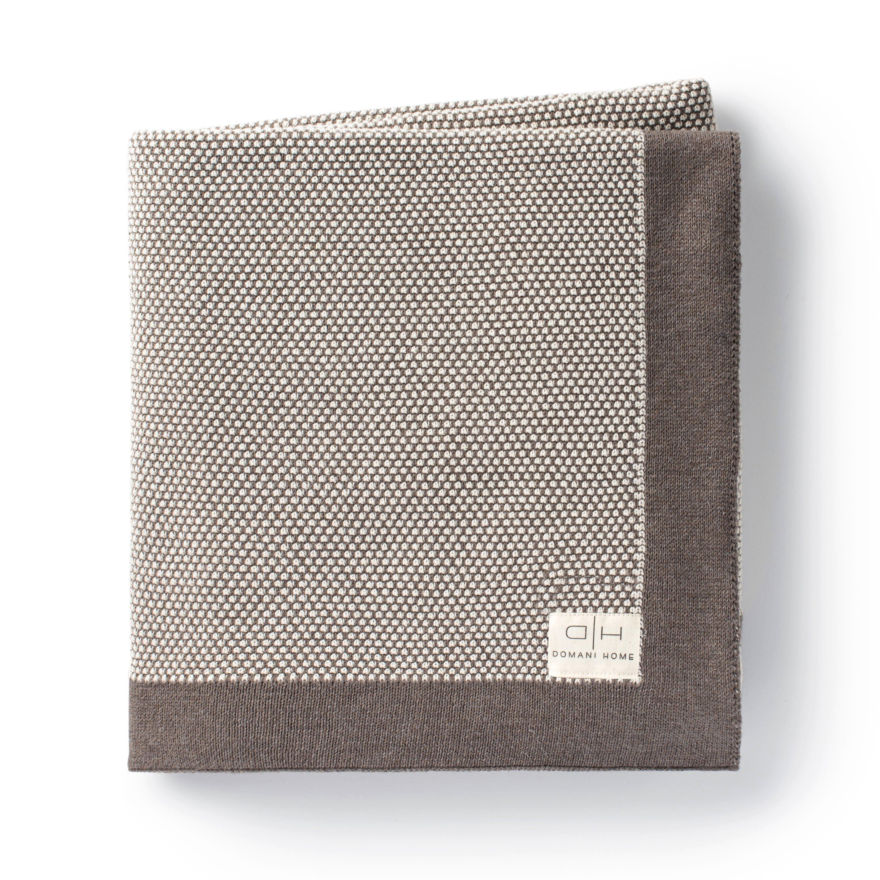 Eka Stipple Throw