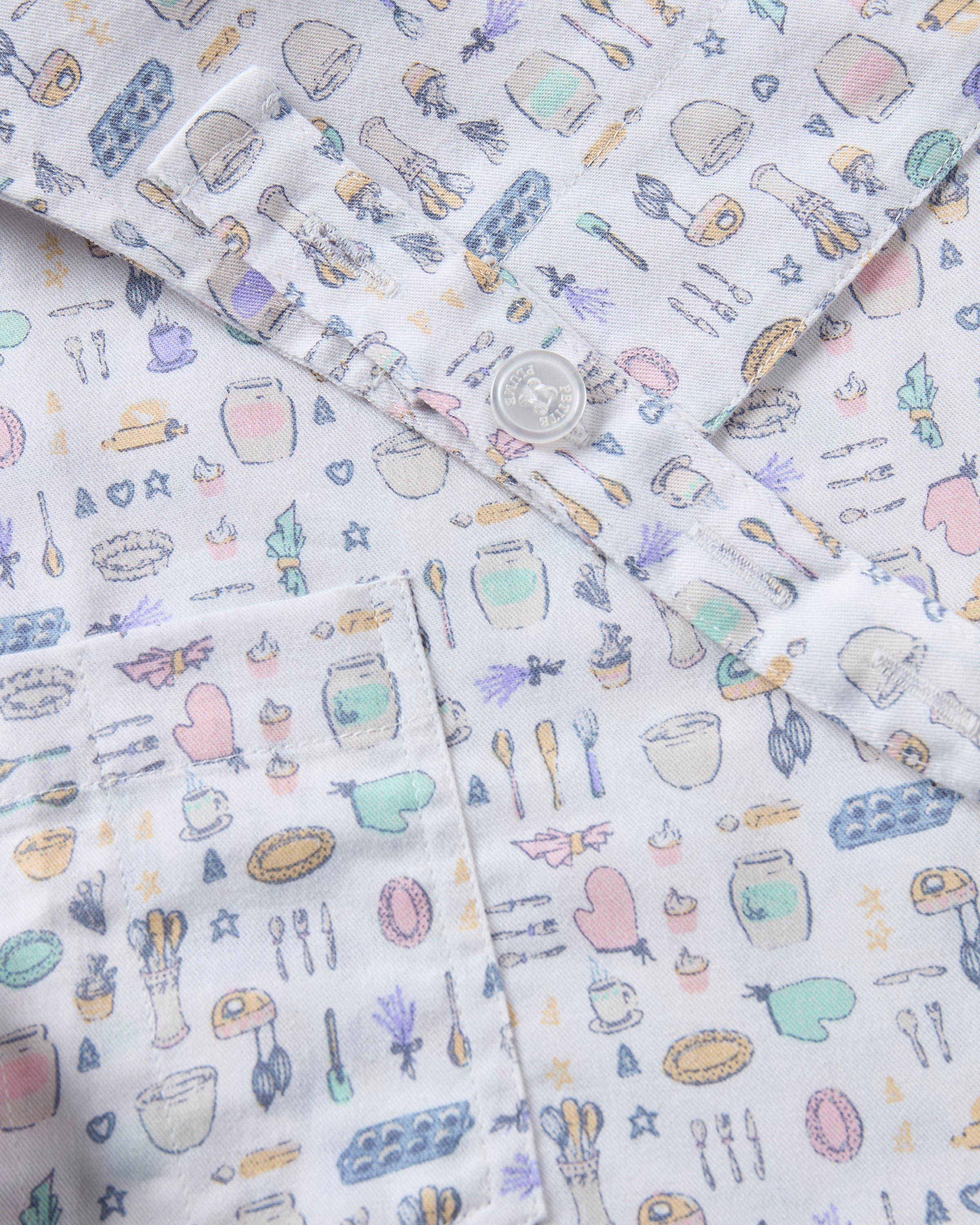 Kid's Twill Apron in Baking Spirits Bright image number 4