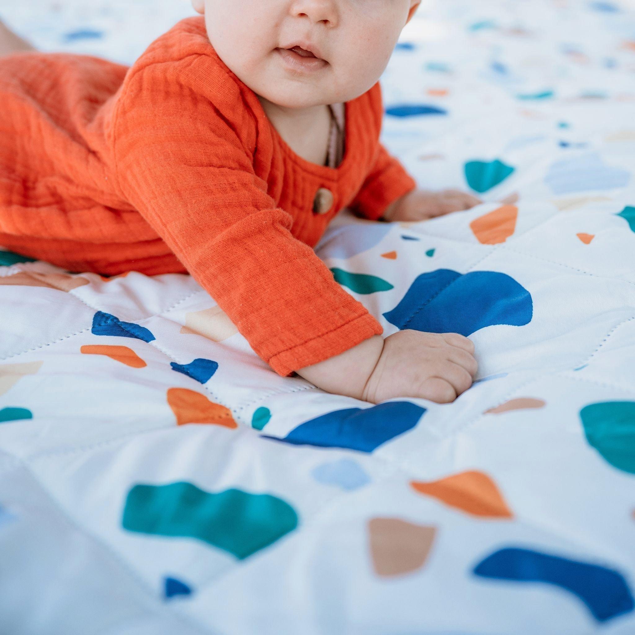 Charlie Picnic Rug image number 1