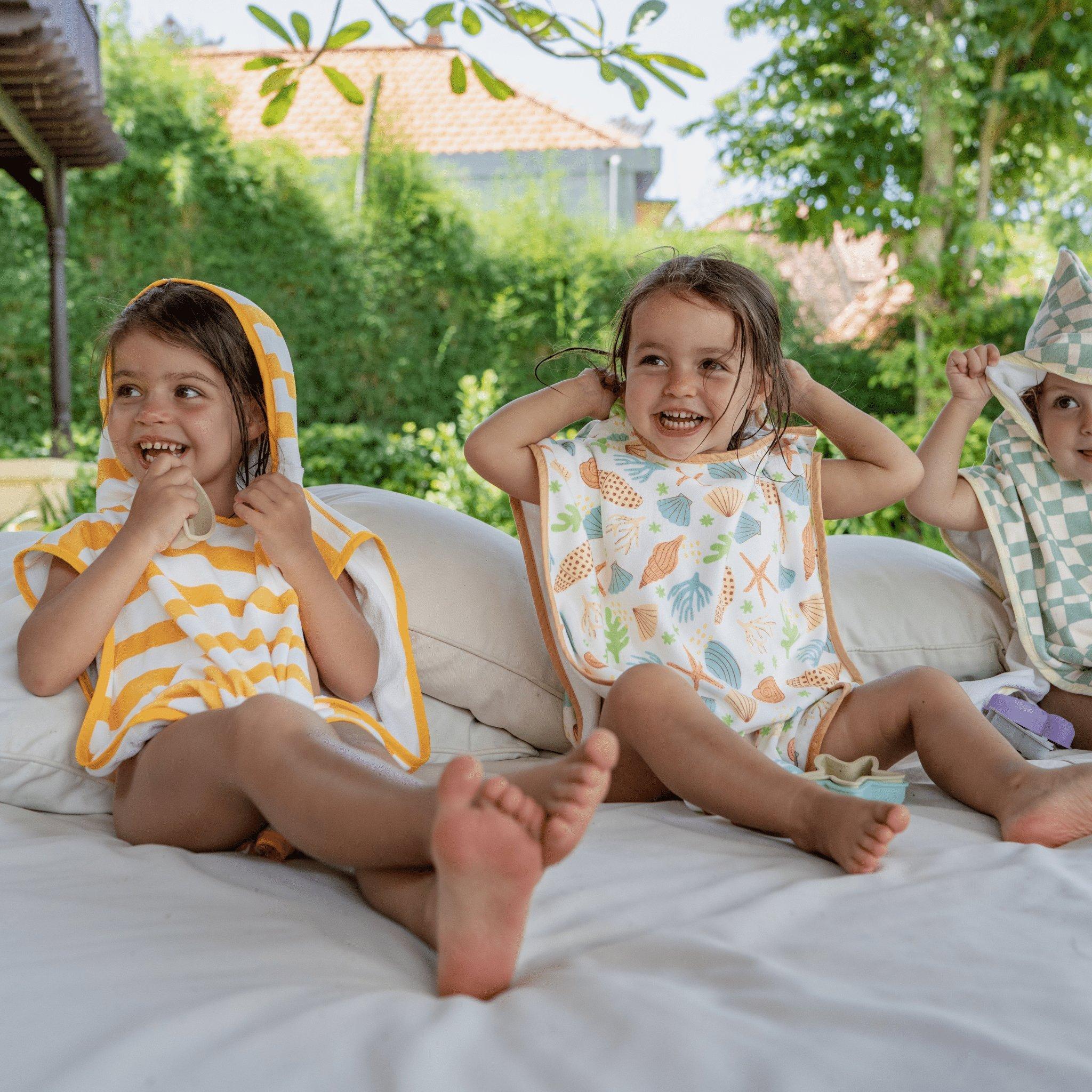 Brighton Beach Poncho image number 3