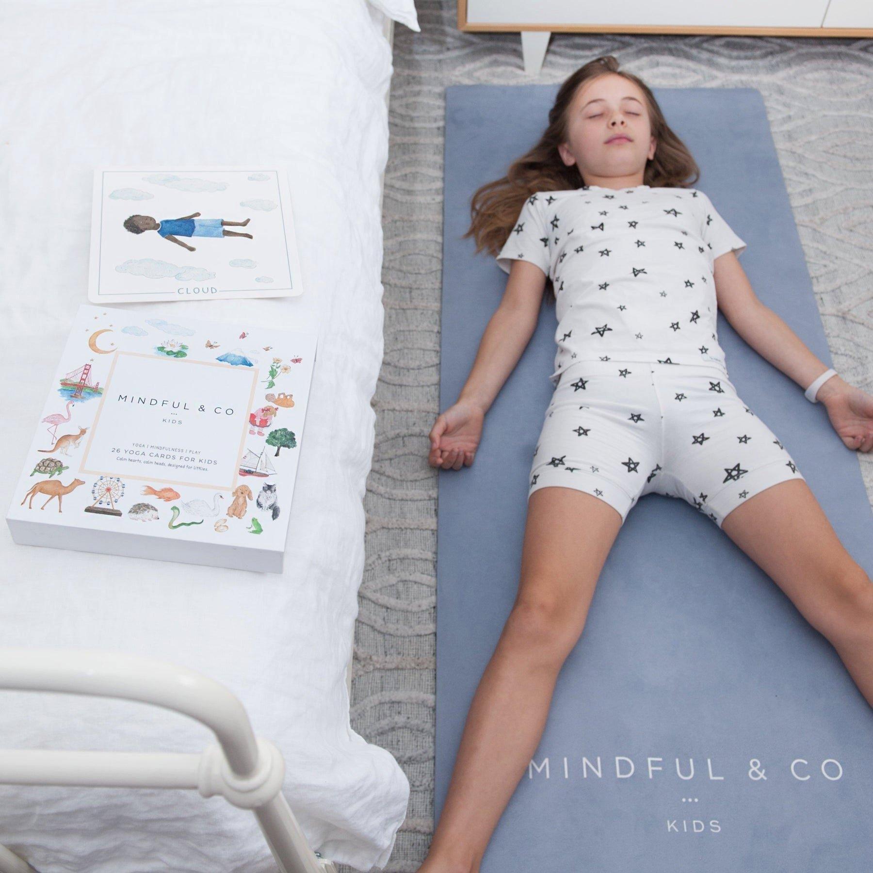 Kids Yoga Mat: Coal image number 4