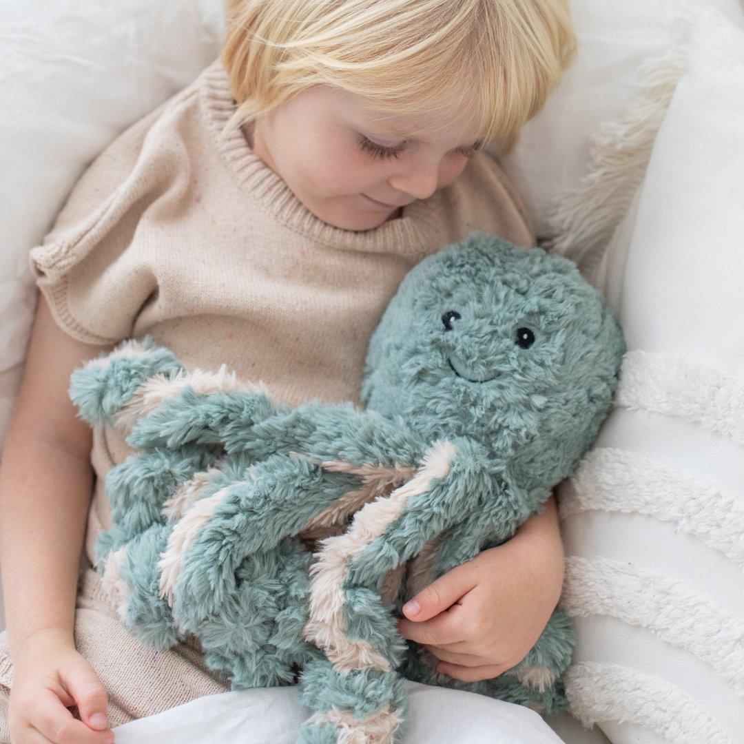 Ollie the Weighted Octopus image number 4