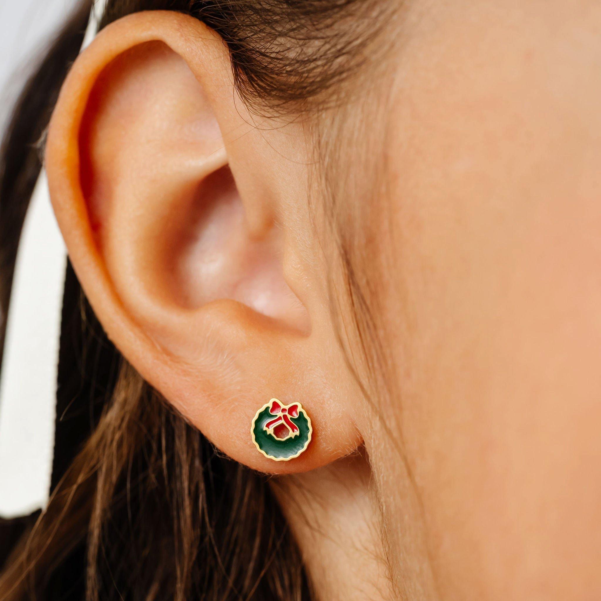 Wreath Stud Earrings image number 2