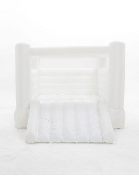 Neutral Walled Tumble 8x8 Bounce House