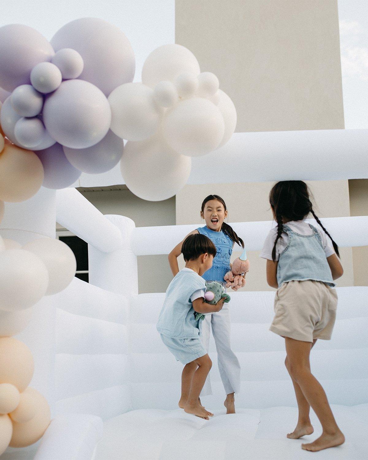 Neutral Walled Tumble 8x8 Bounce House image number 2