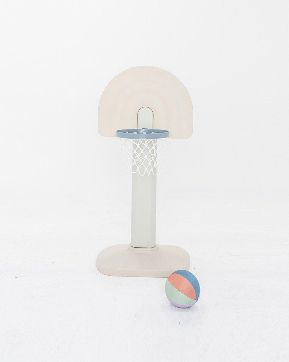 Basketball Hoop (Rainbow Blue Colorblock)