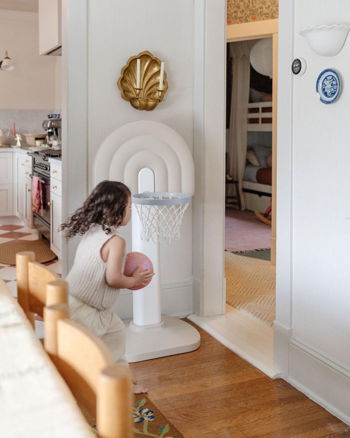 Basketball Hoop (Rainbow Blue Colorblock) image number 3