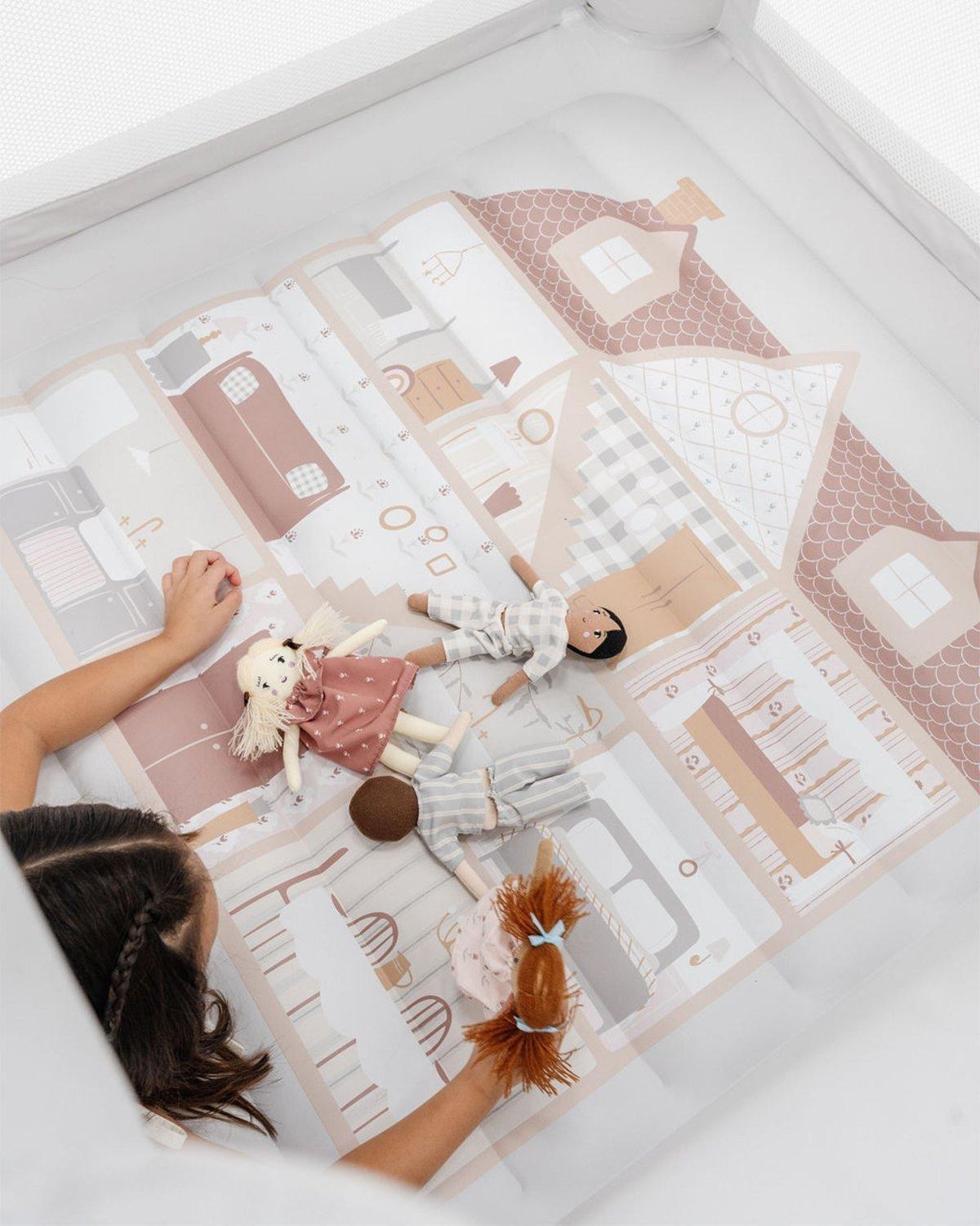 Mini Dollhouse image number 3