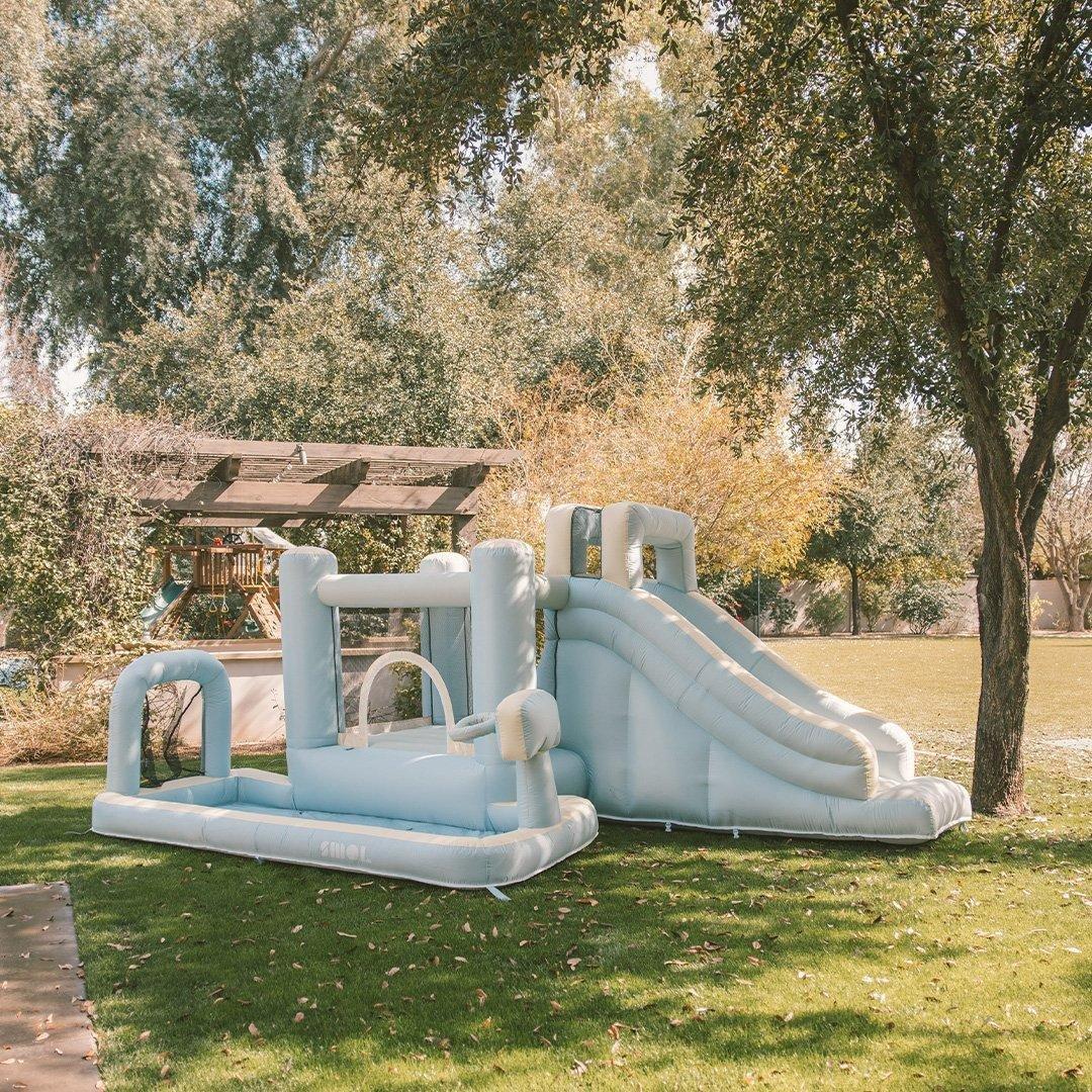 All Star Inflatable Sports Court image number 3