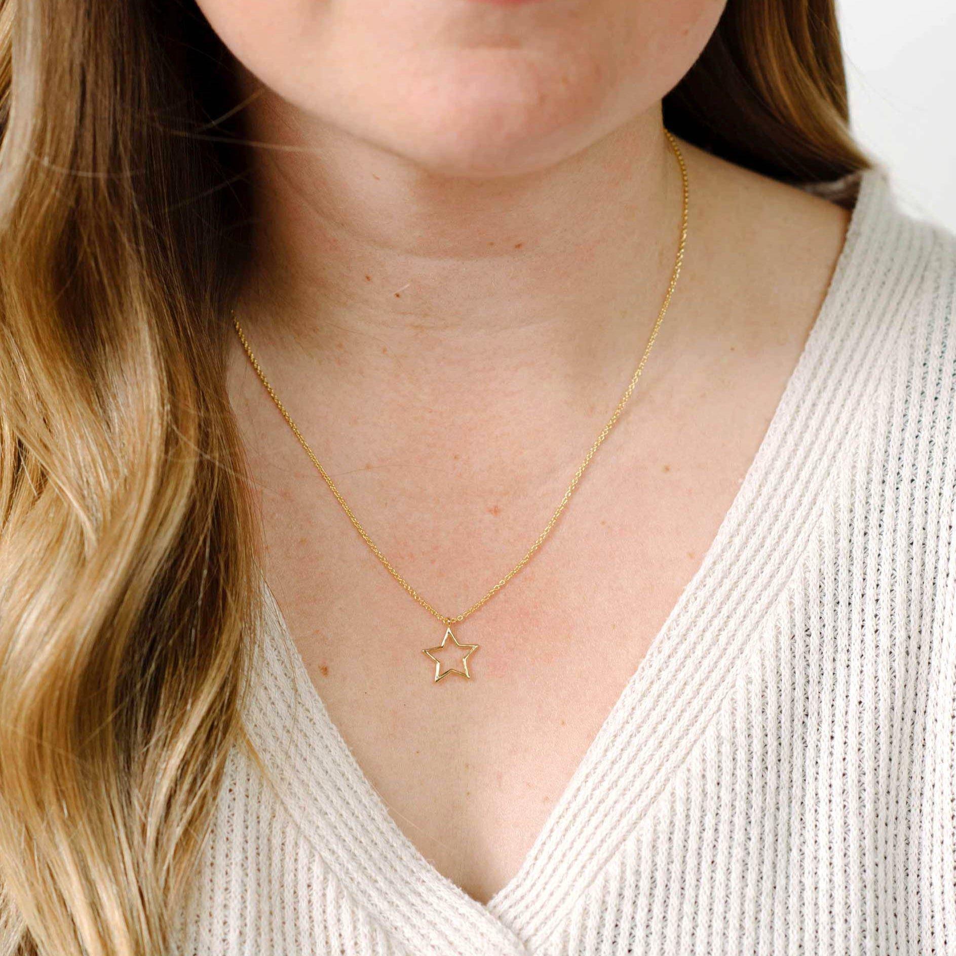 Star Necklace image number 1