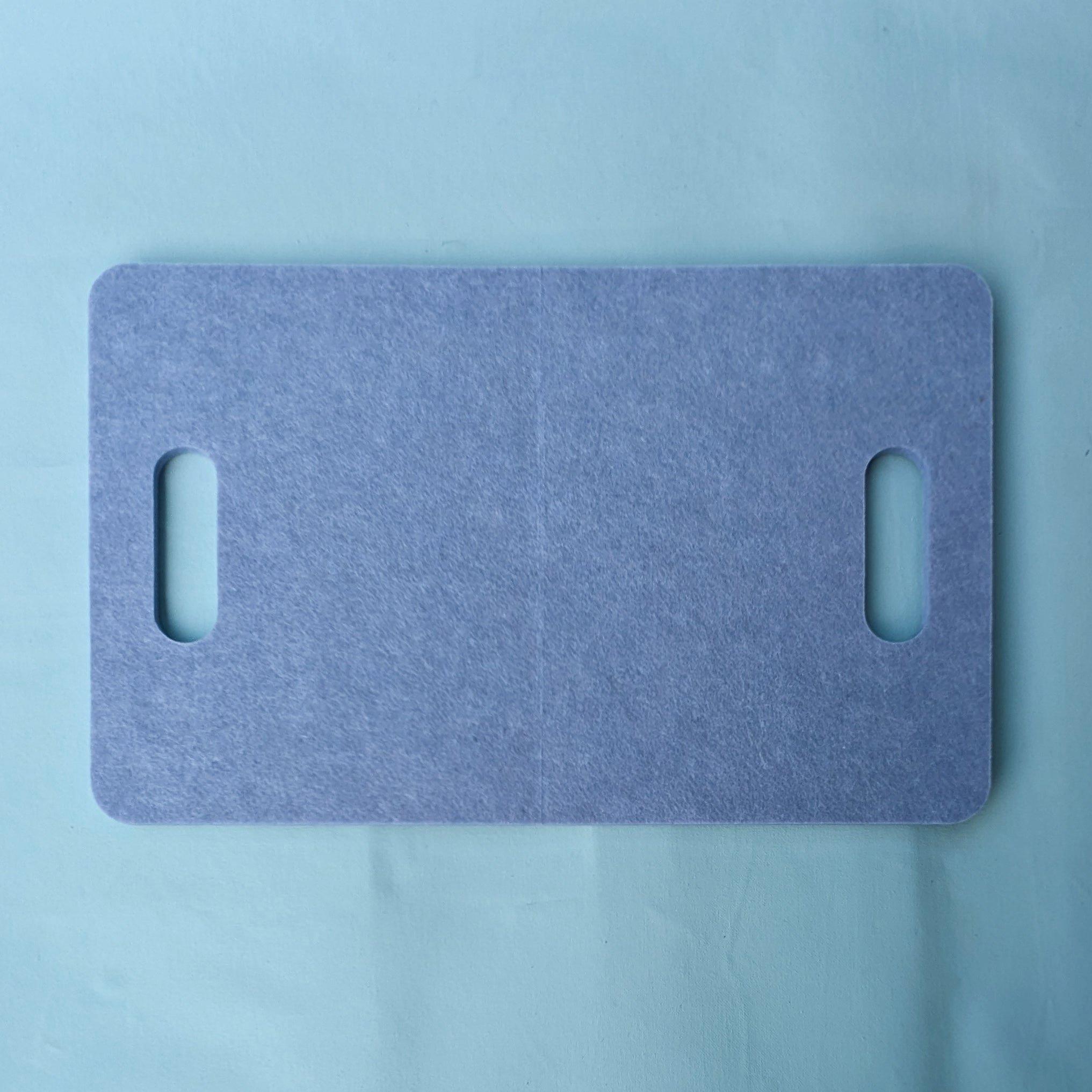 Cocoa Felt Doll Travel Set image number 4