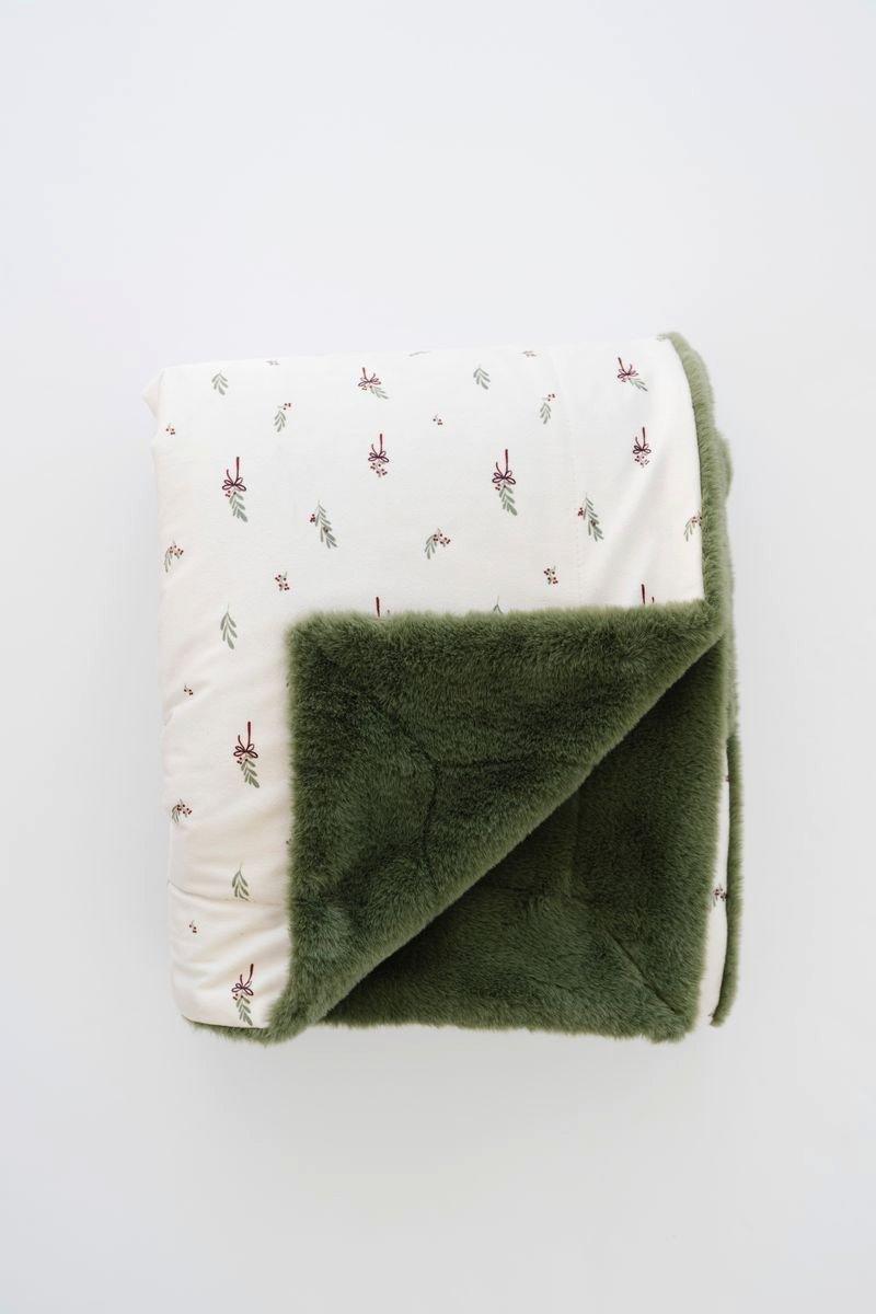 Minky/Faux Fur Throw Blanket in Holiday Berries
