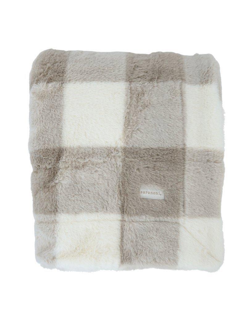 Holiday Printed Faux Fur Throw Blanket in Winter Spice
